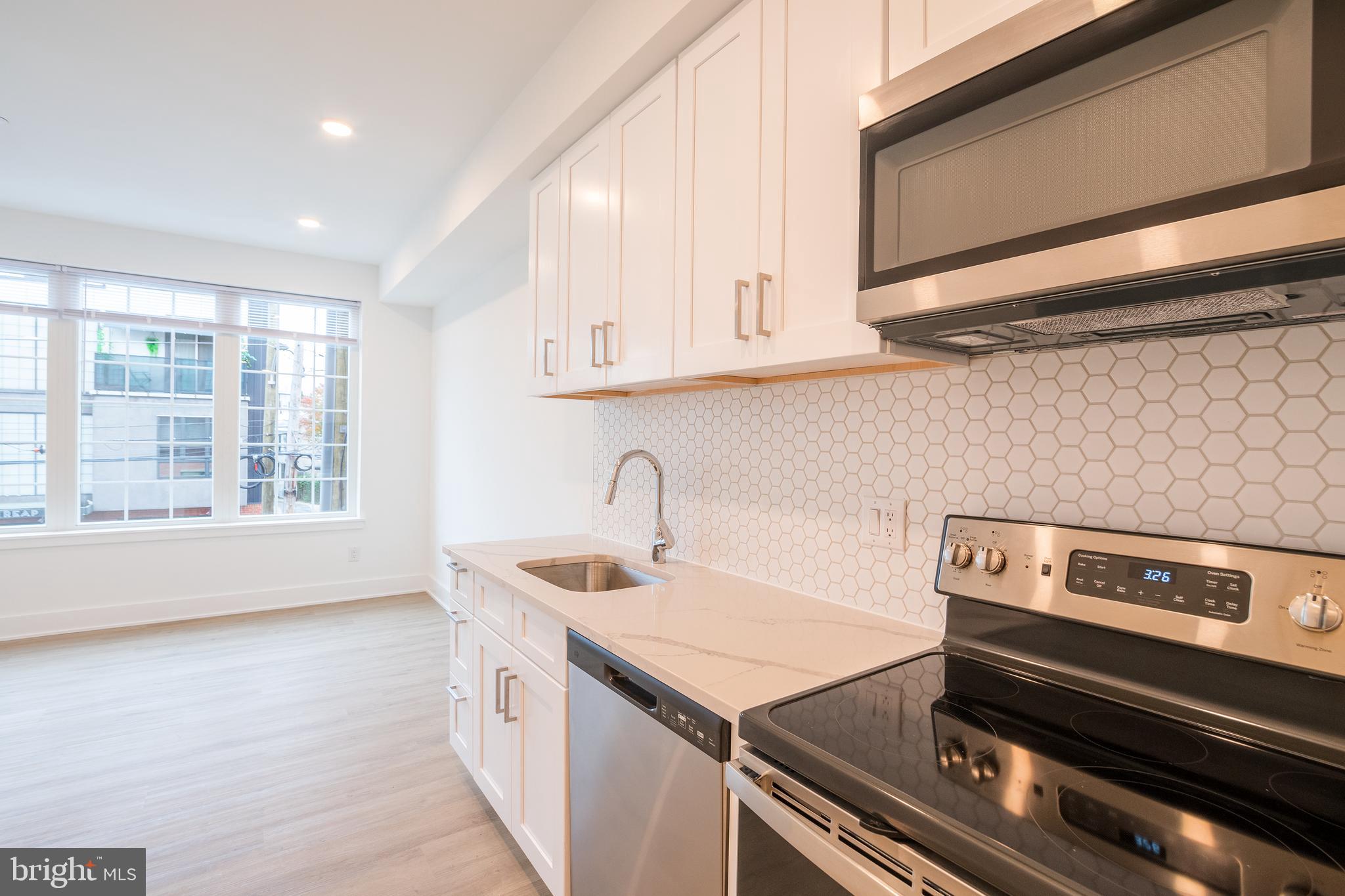 1324 FRANKFORD AVE #UNIT 215