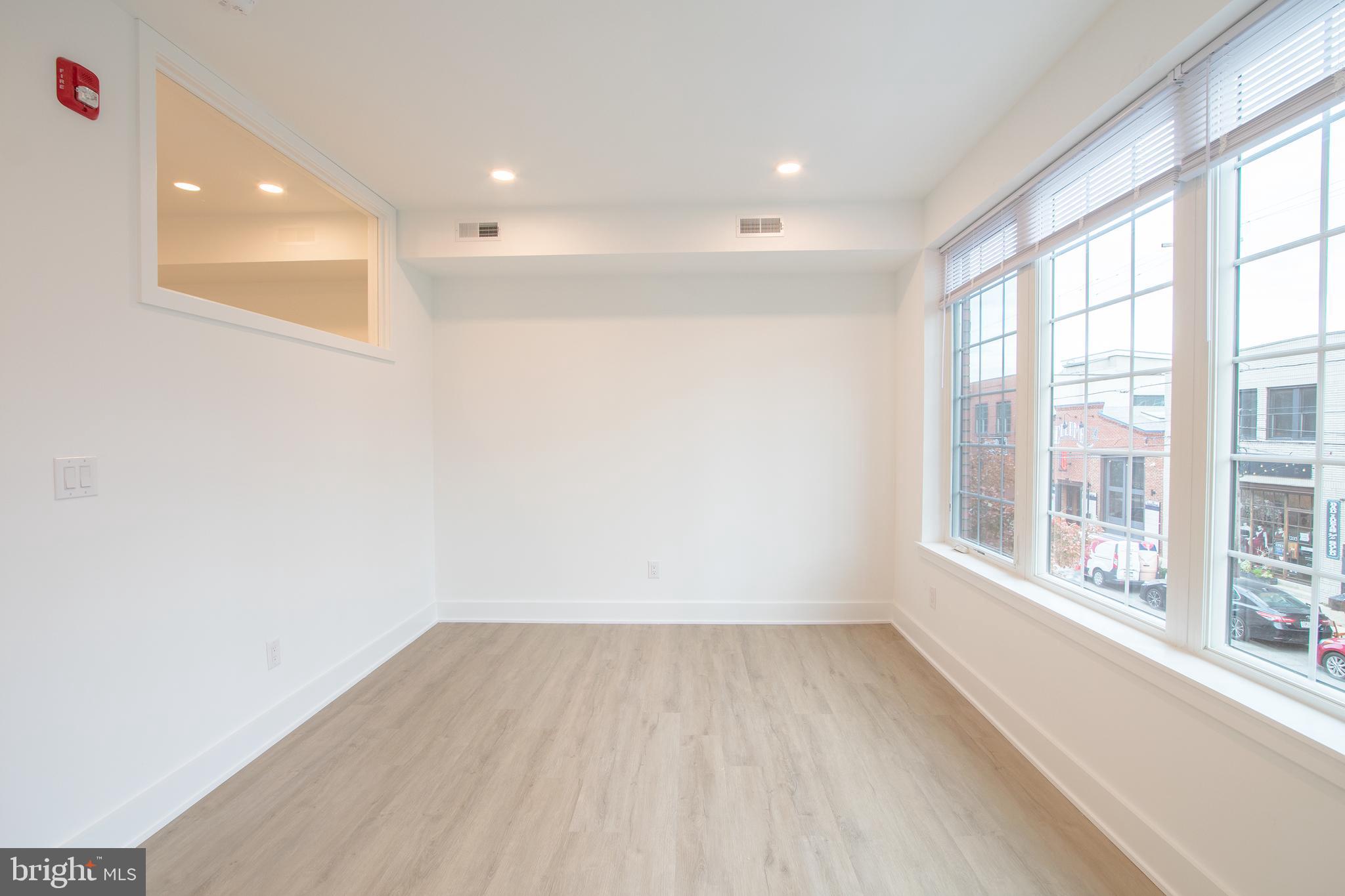 1324 FRANKFORD AVE #UNIT 215