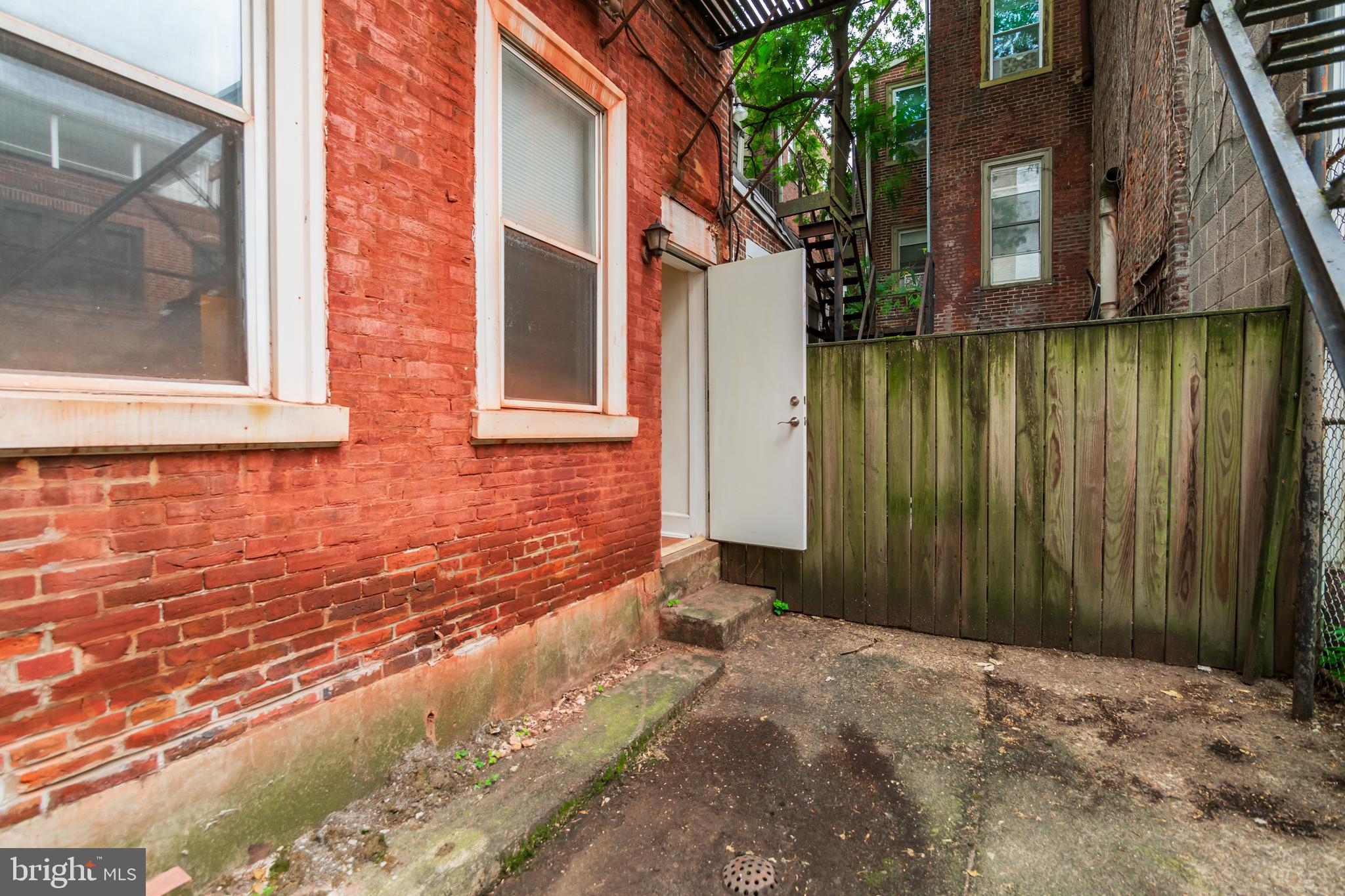 1431 LOMBARD ST #UNIT 1