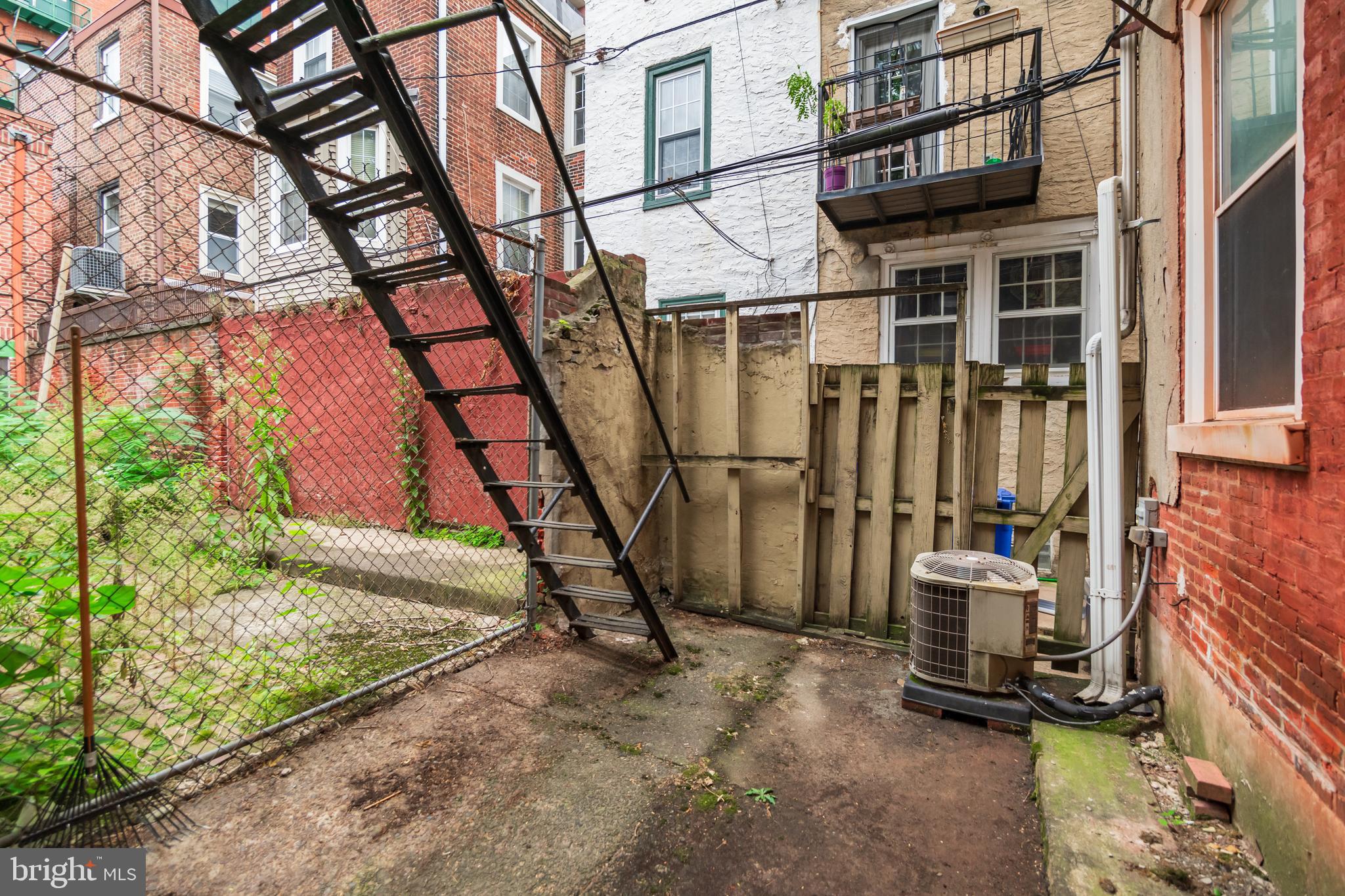 1431 LOMBARD ST #UNIT 1