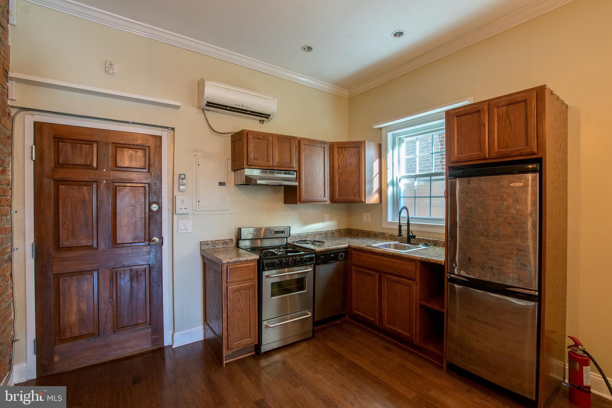 2506 S BROAD ST #UNIT 3