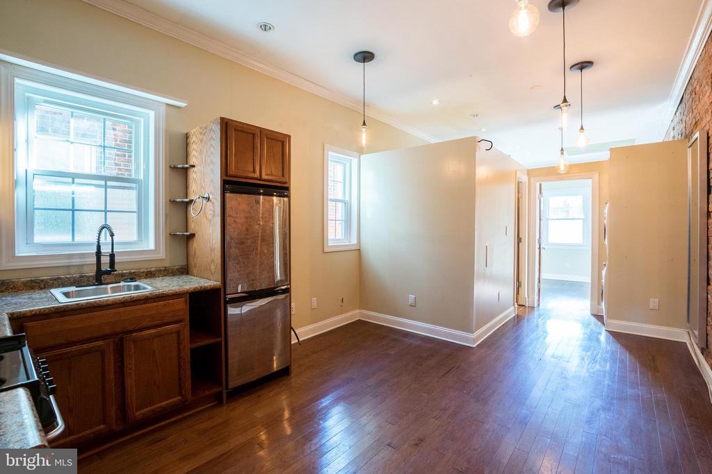 2506 S BROAD ST #UNIT 3
