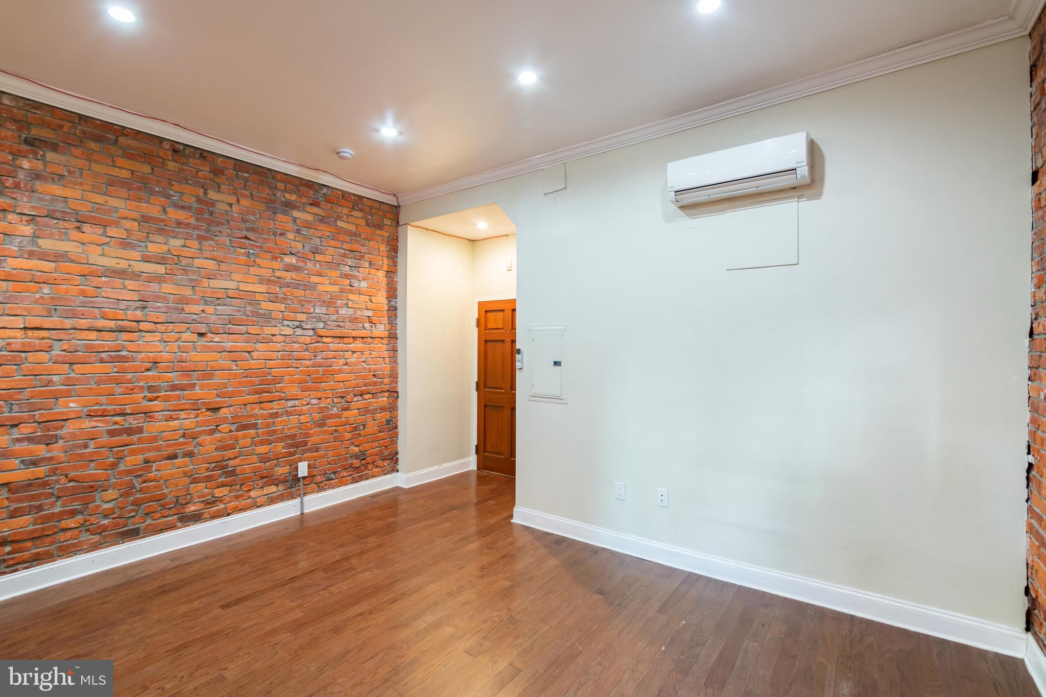 2506 S BROAD ST #UNIT 1