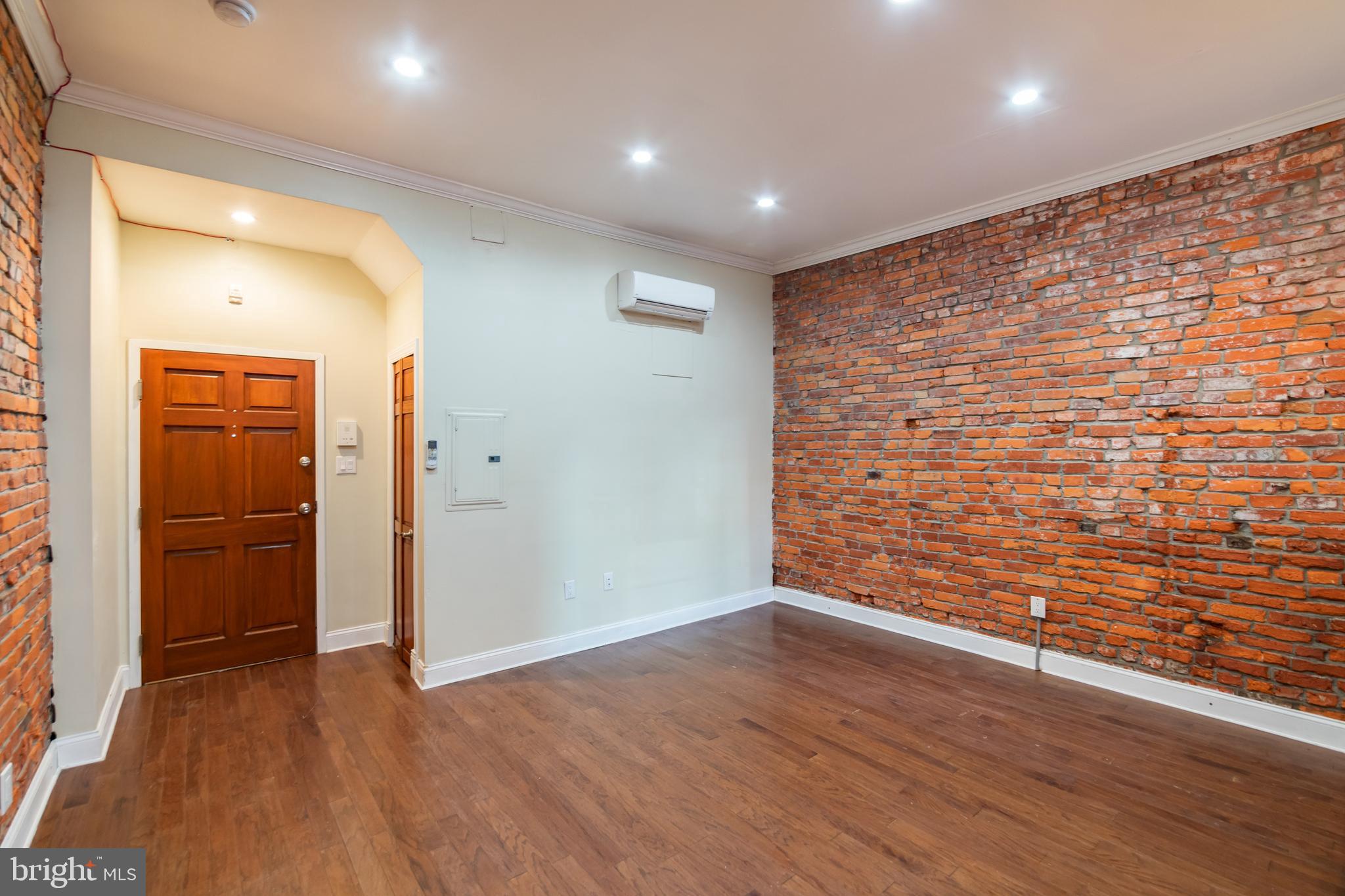 2506 S BROAD ST #UNIT 1