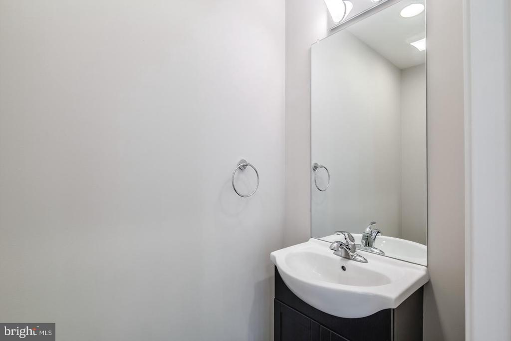 820 N 3RD ST #UNIT 205