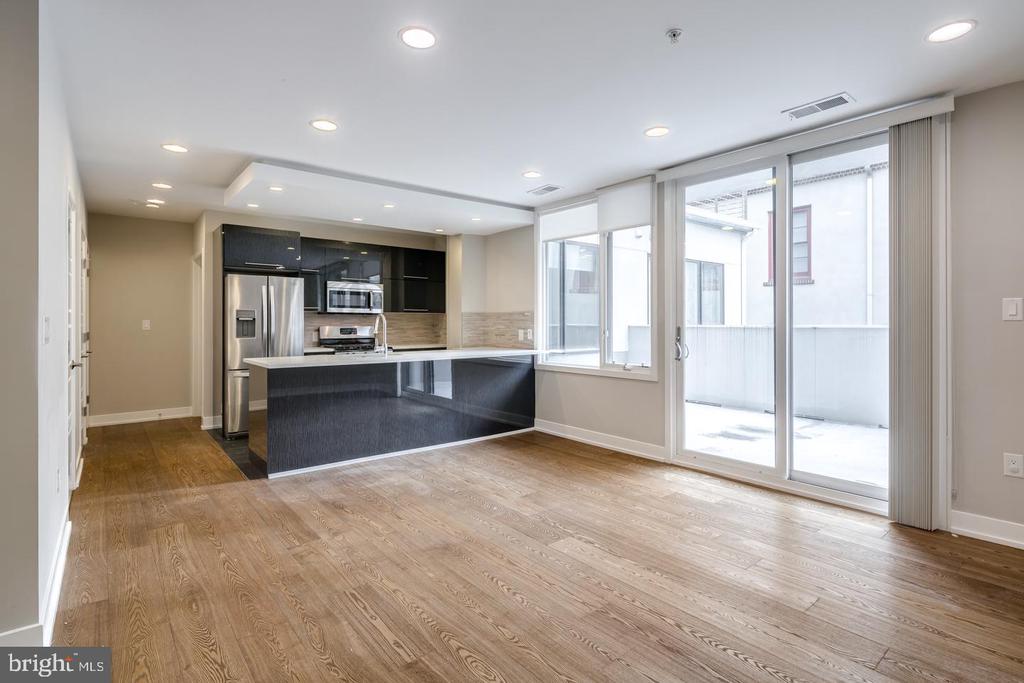 820 N 3RD ST #UNIT 205