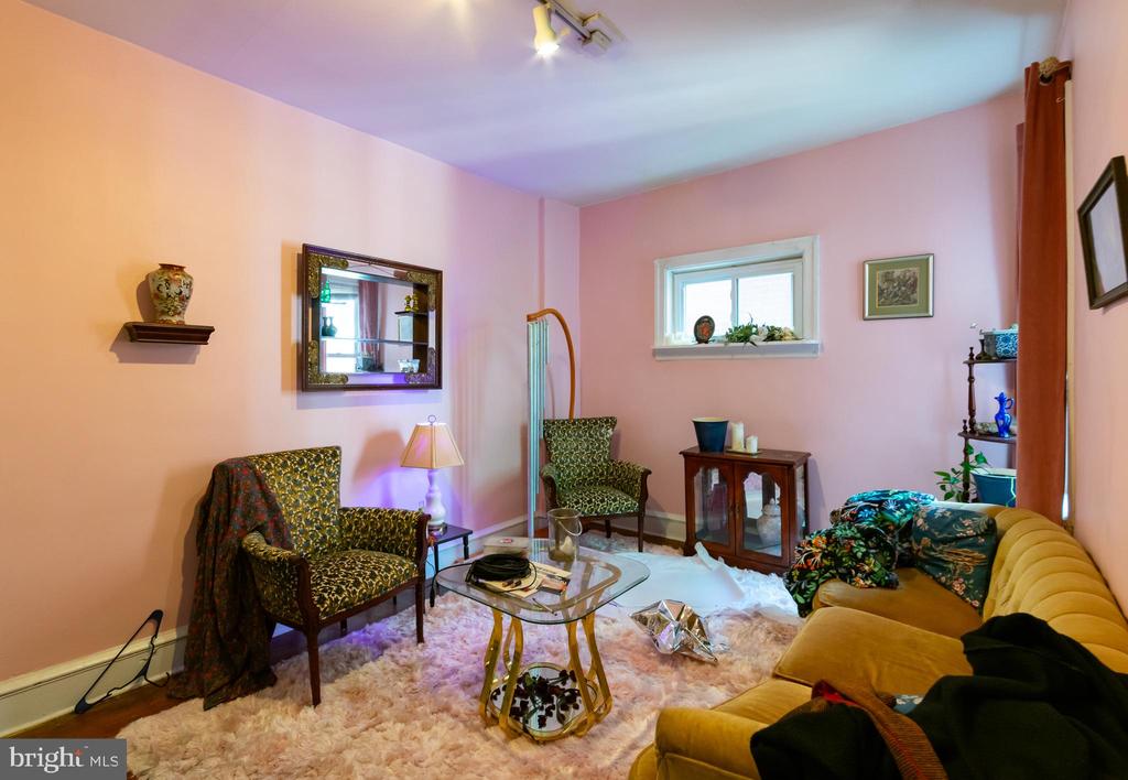 4329 OSAGE AVE #UNIT 2W