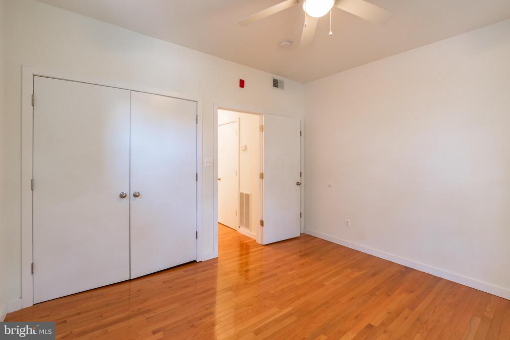 4307 LOCUST ST #UNIT 2