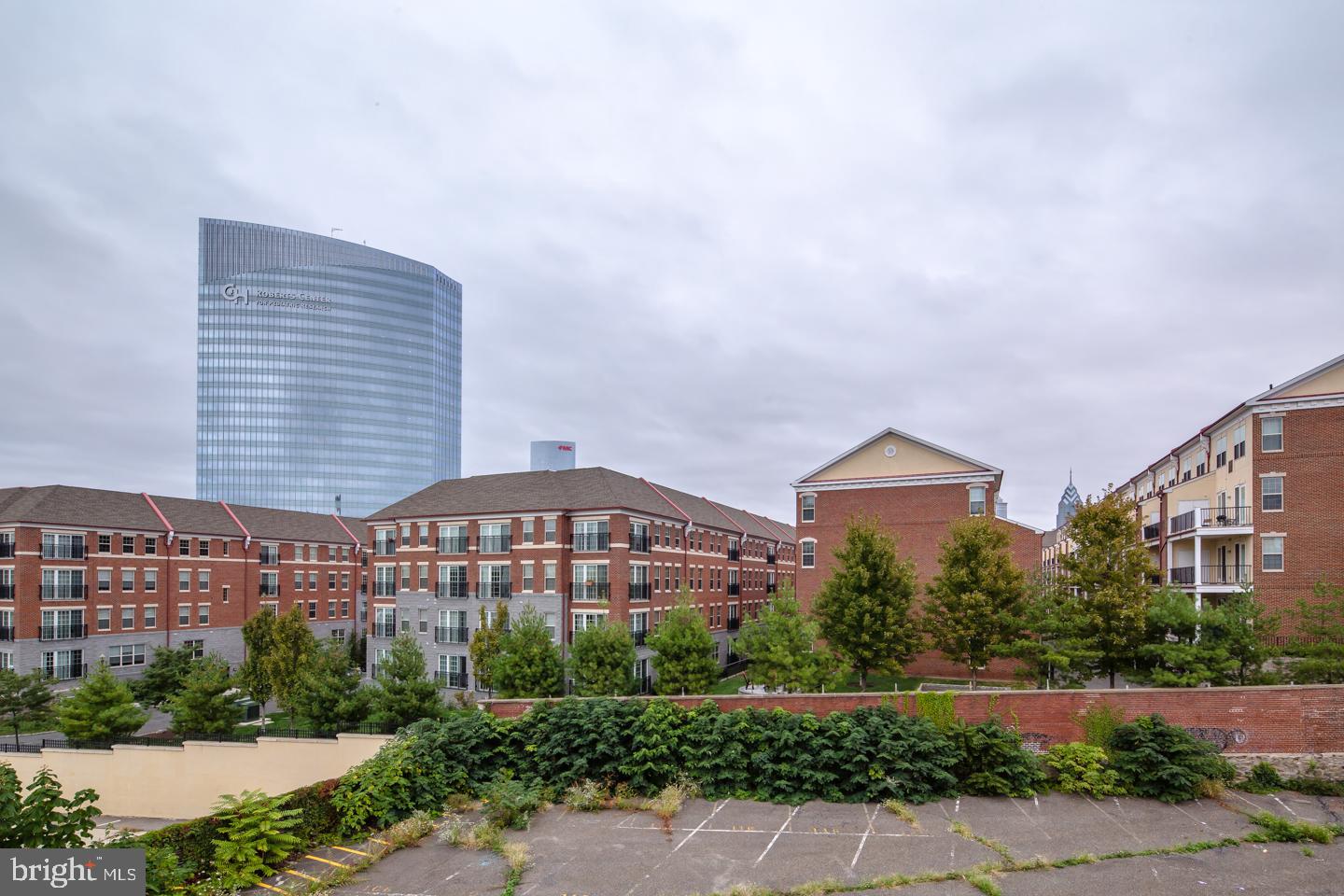 2635 CATHARINE ST #UNIT B