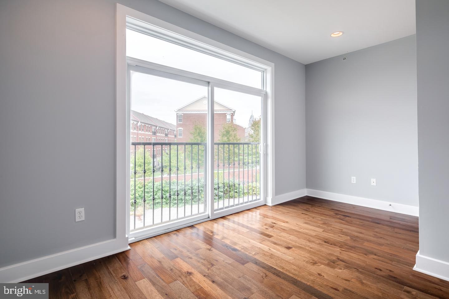 2635 CATHARINE ST #UNIT B