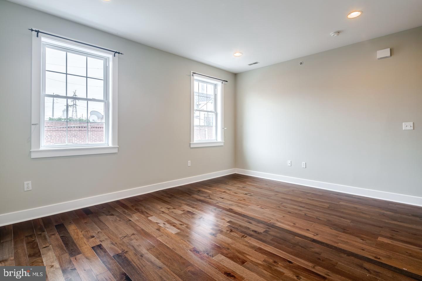 2635 CATHARINE ST #UNIT B