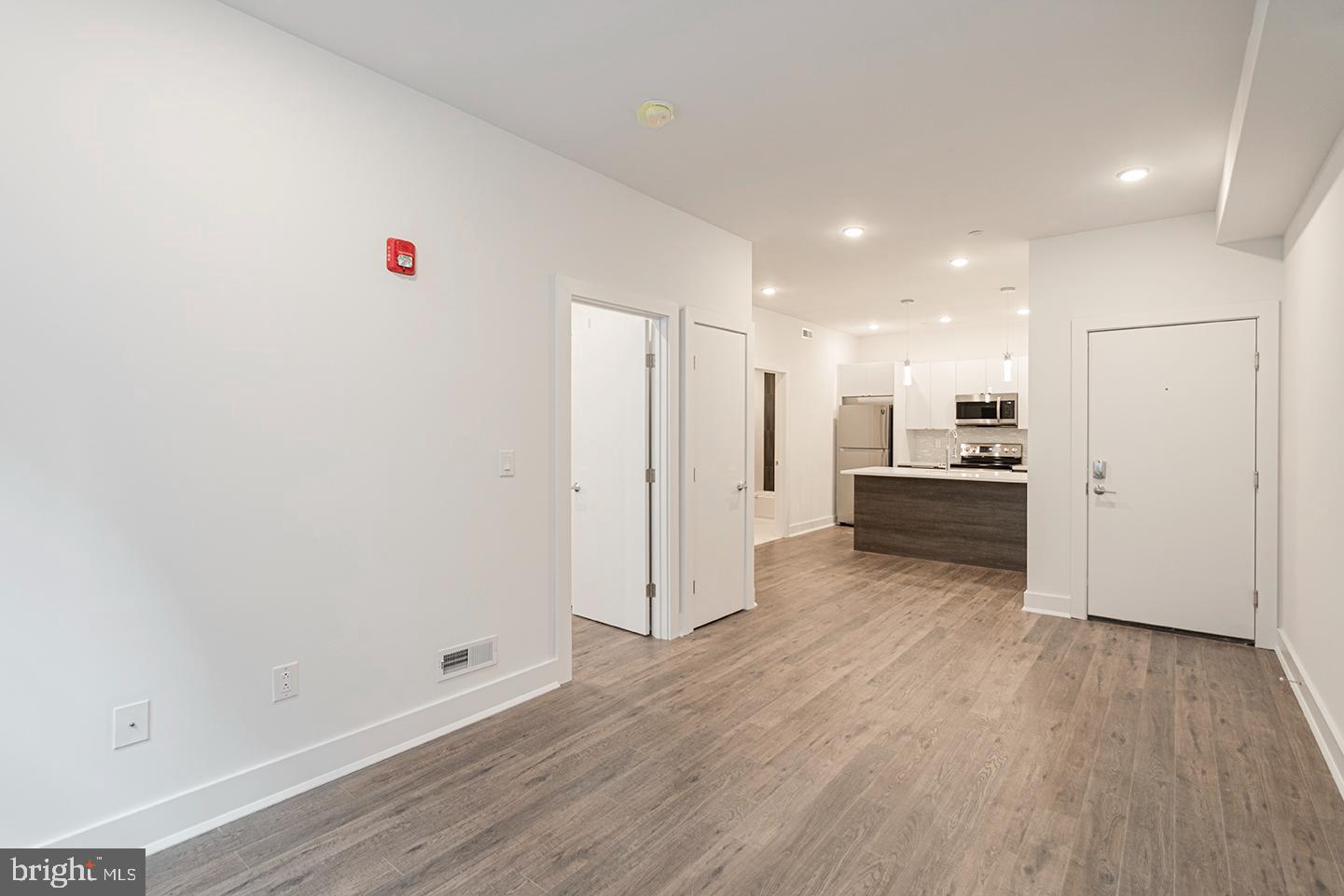 2623 CHRISTIAN ST #UNIT 203