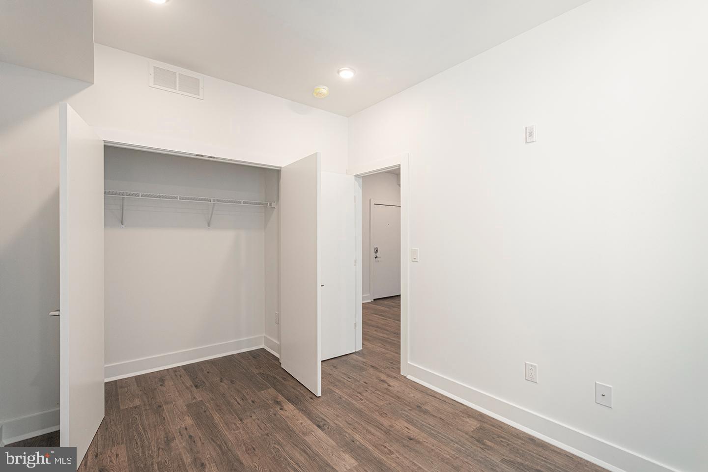 2623 CHRISTIAN ST #UNIT 203