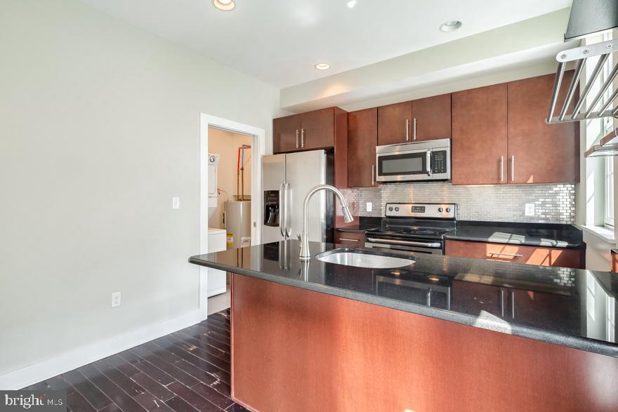 2619 CHRISTIAN ST #UNIT A