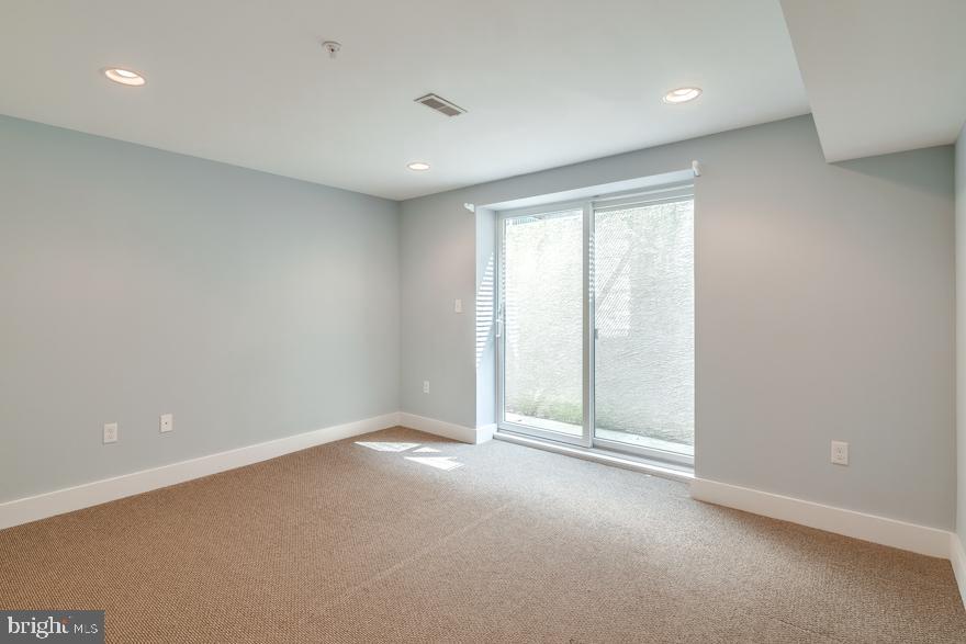 2619 CHRISTIAN ST #UNIT A