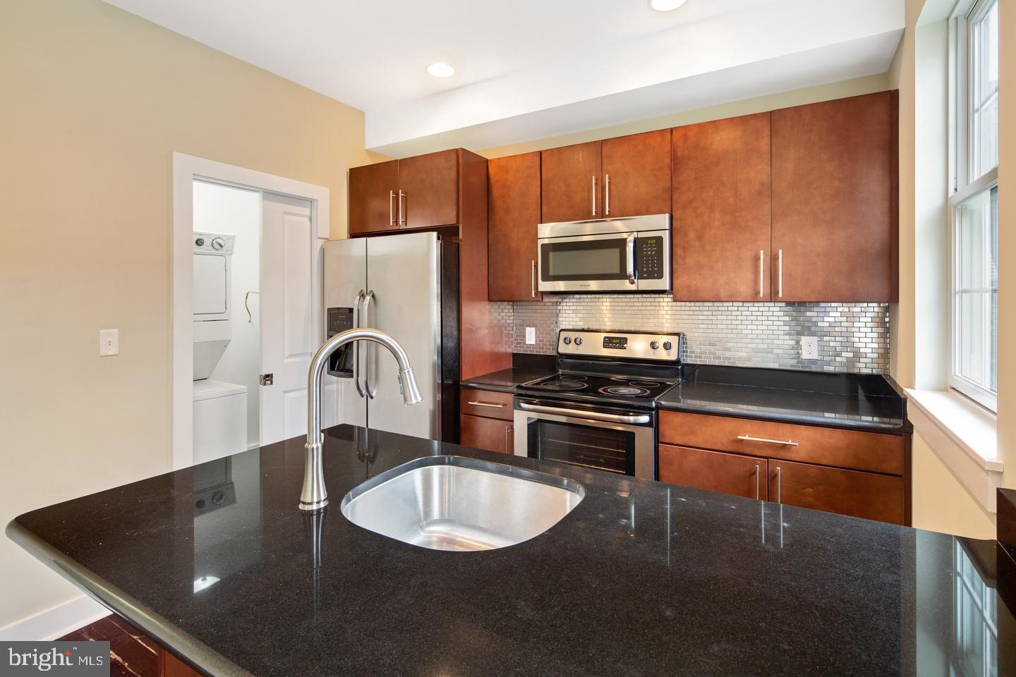 2608 WEBSTER ST #UNIT B