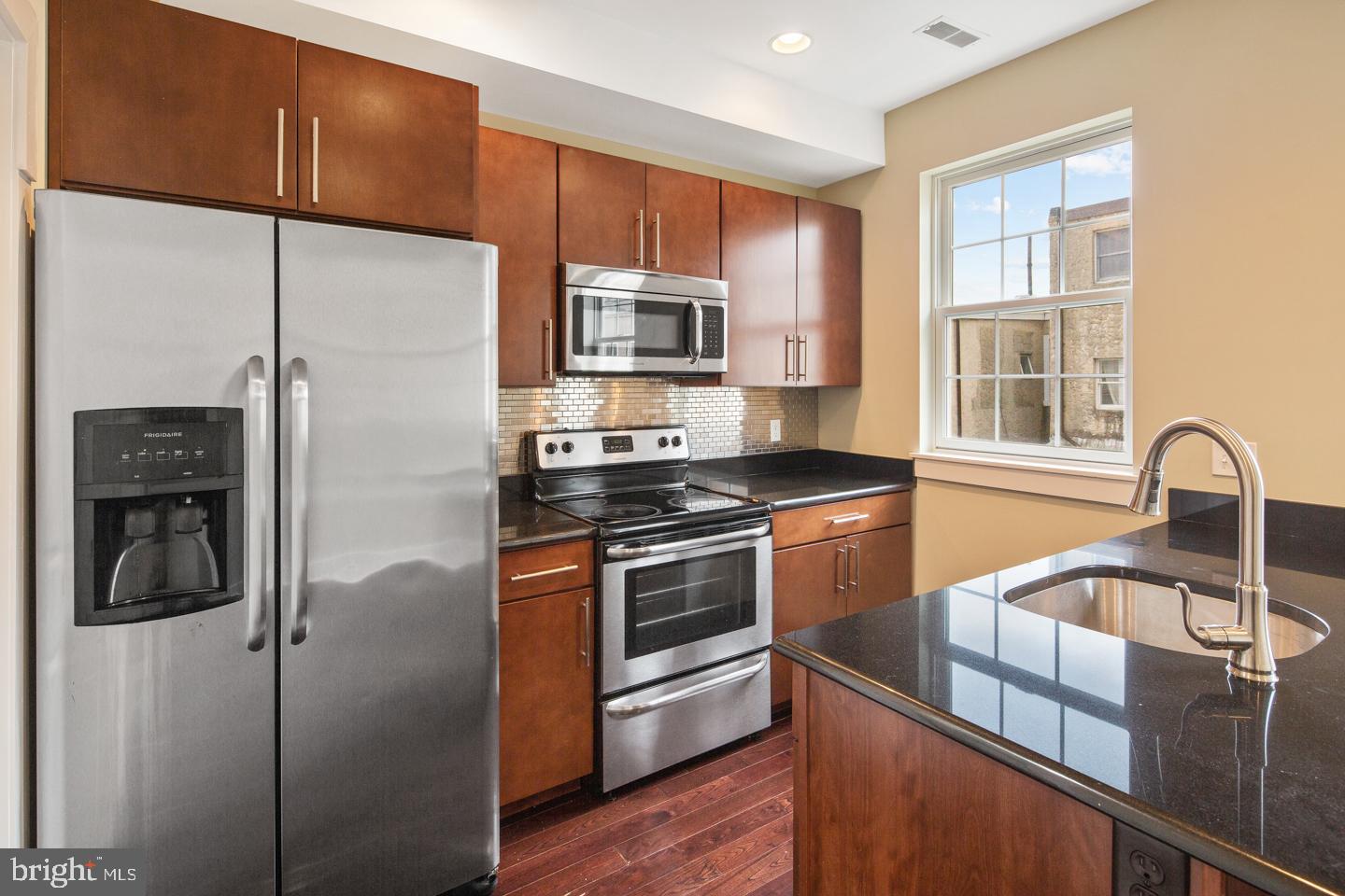 2608 WEBSTER ST #UNIT B