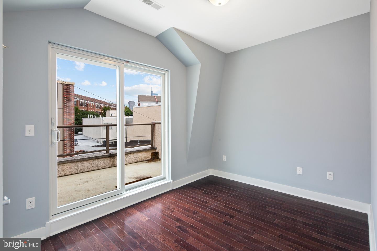 2608 WEBSTER ST #UNIT B