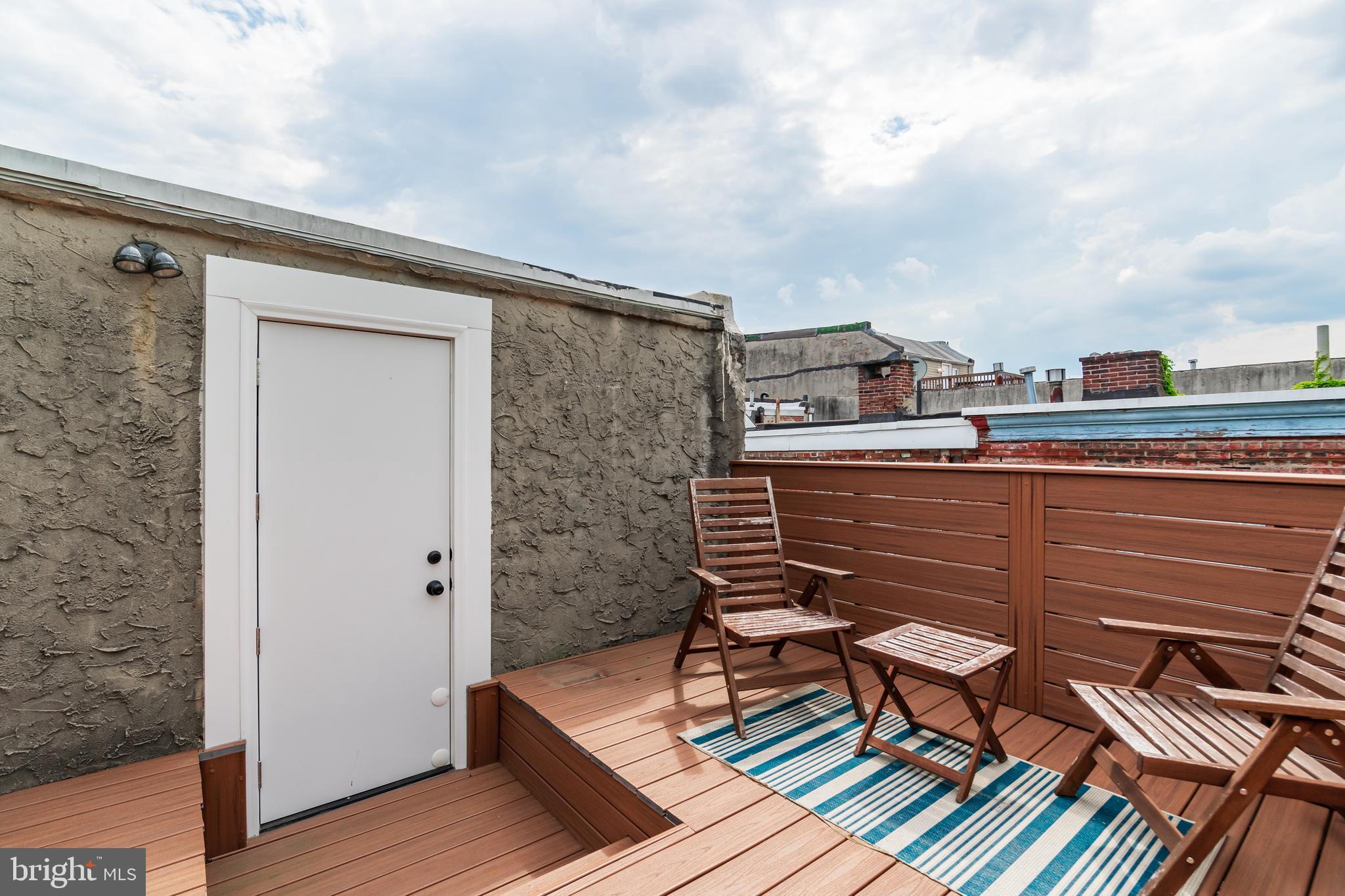 2035 GREEN ST #UNIT B