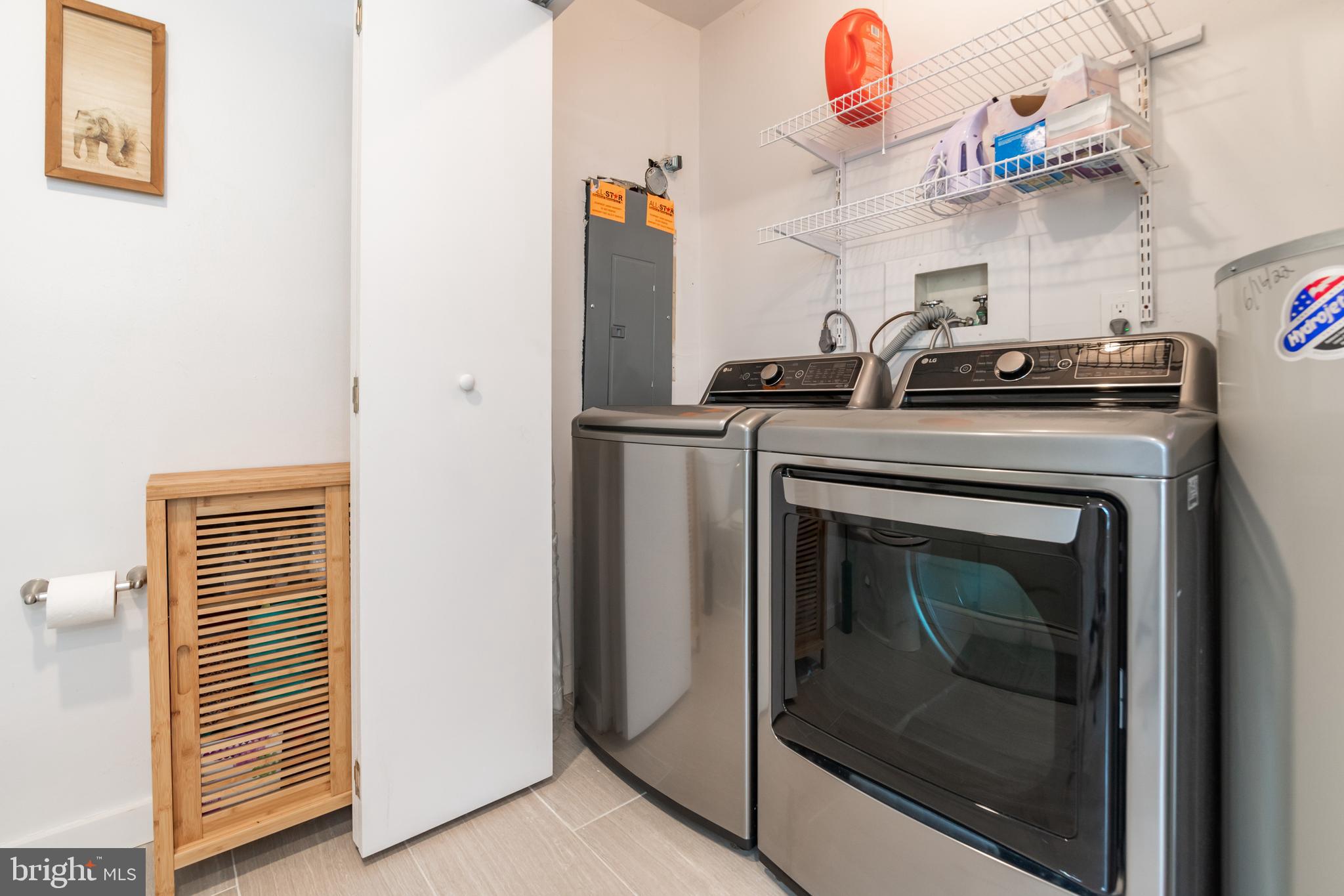 2035 GREEN ST #UNIT B