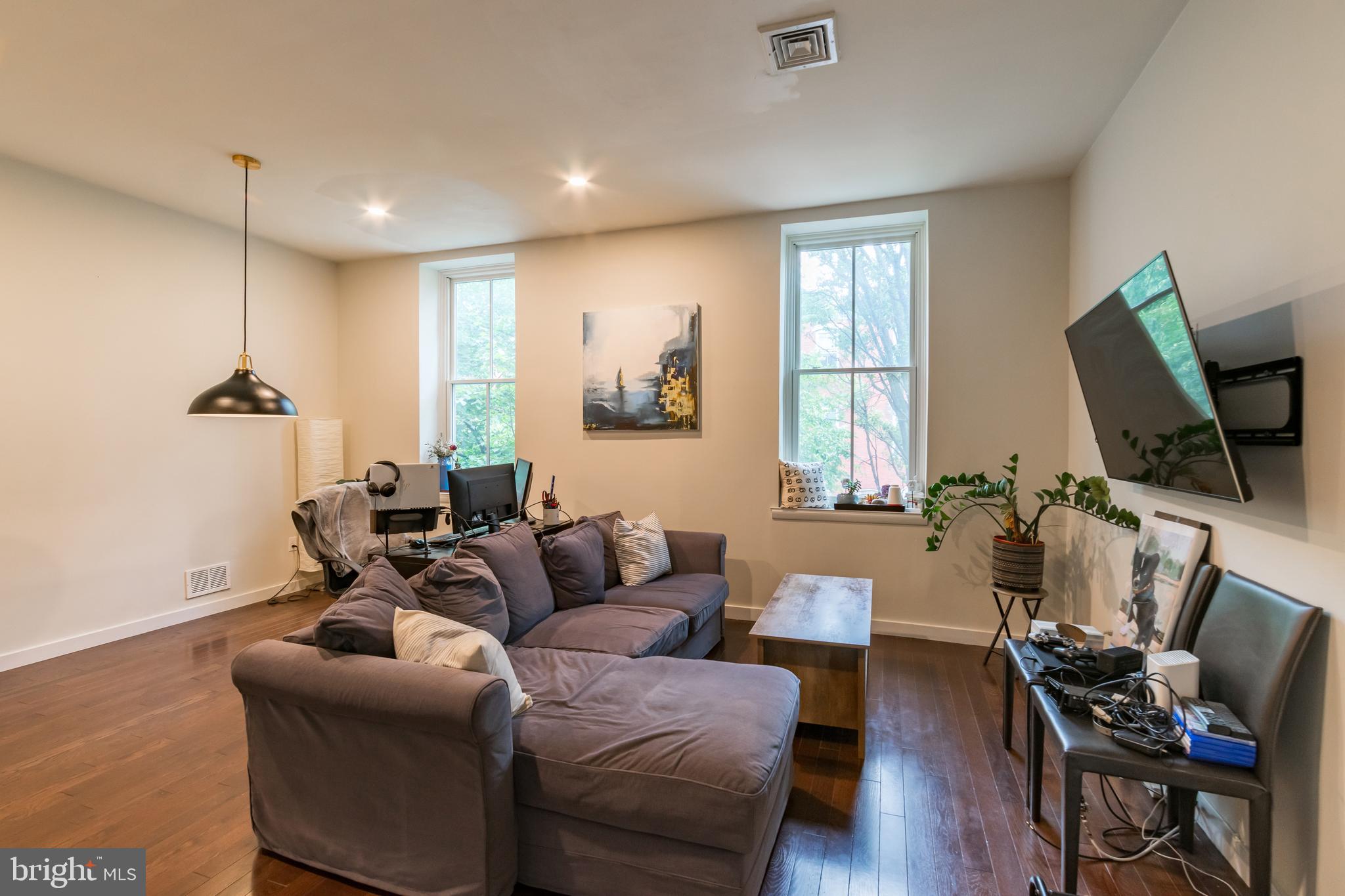 2035 GREEN ST #UNIT B