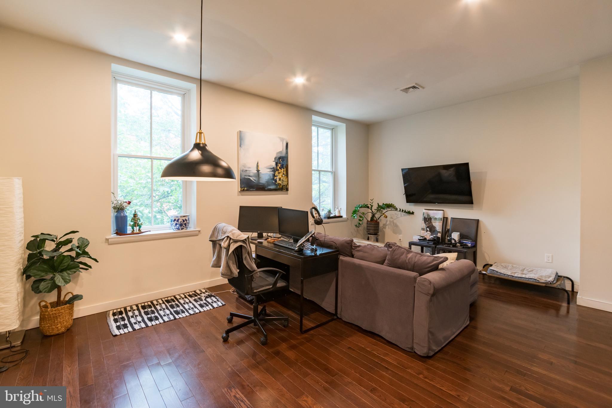 2035 GREEN ST #UNIT B