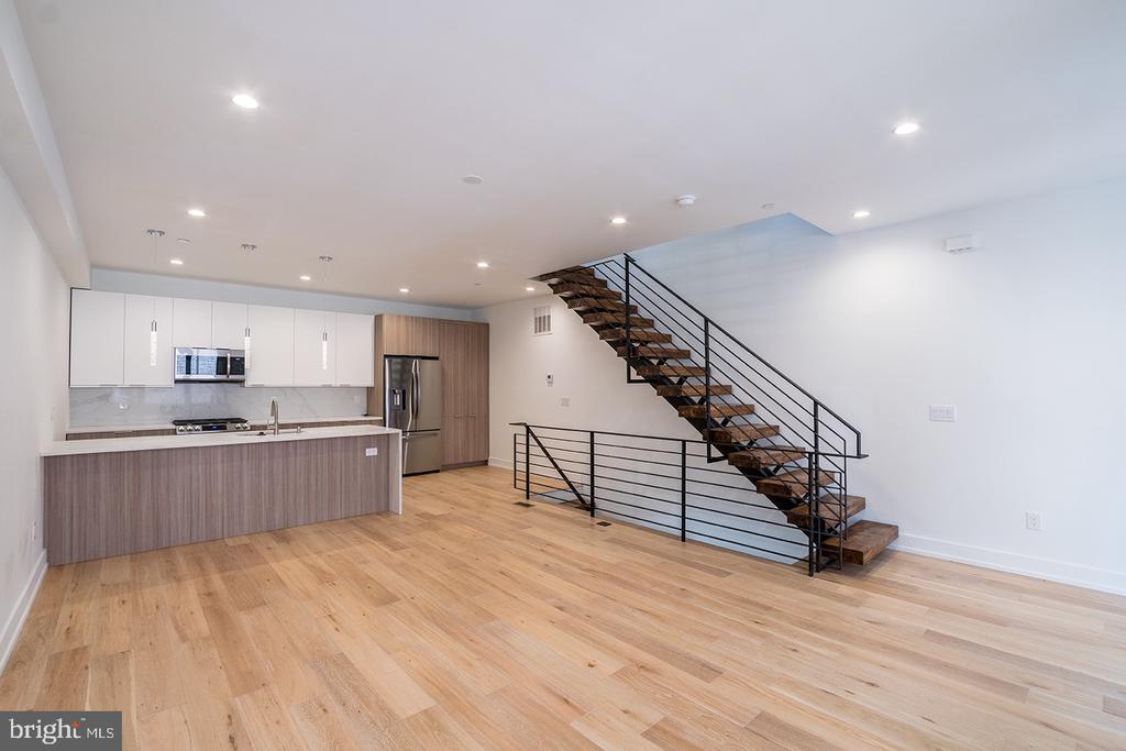 119 GREENWICH ST #UNIT 5