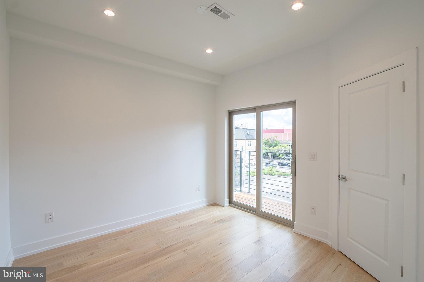 119 GREENWICH ST #UNIT 5