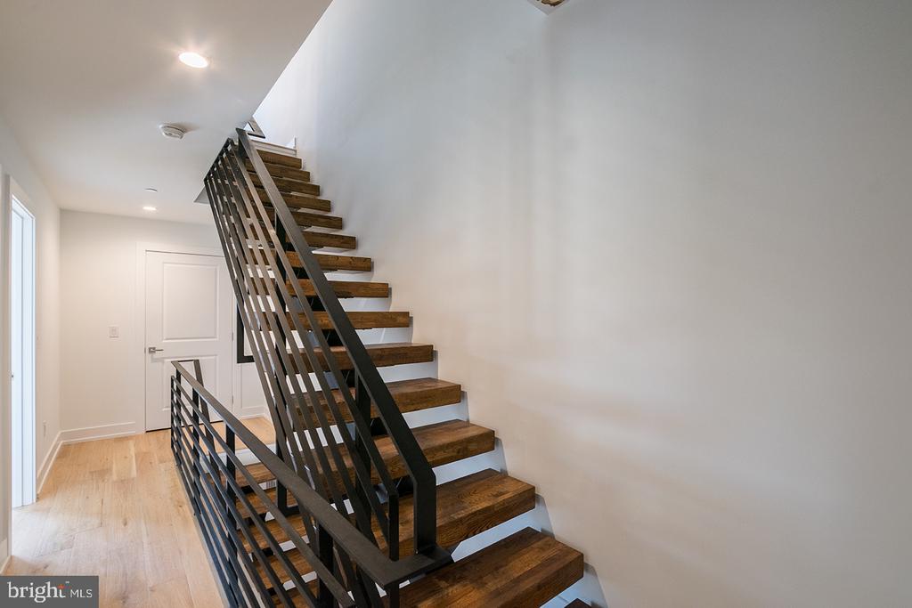 119 GREENWICH ST #UNIT 5