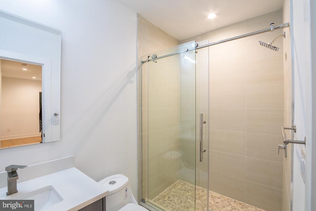 119 GREENWICH ST #UNIT 5