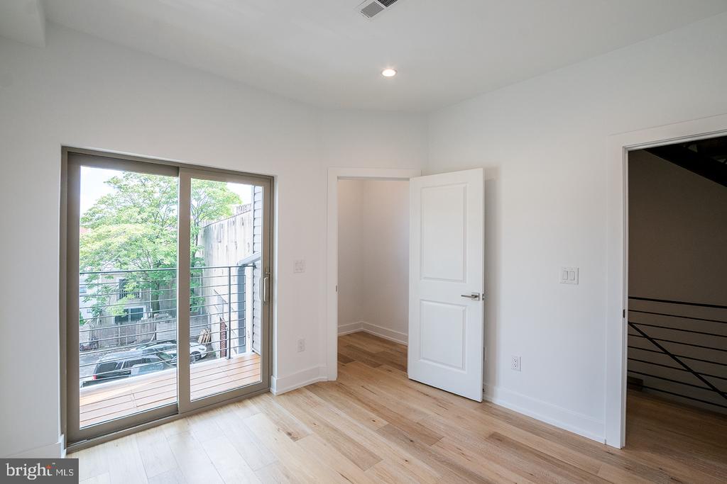 119 GREENWICH ST #UNIT 5
