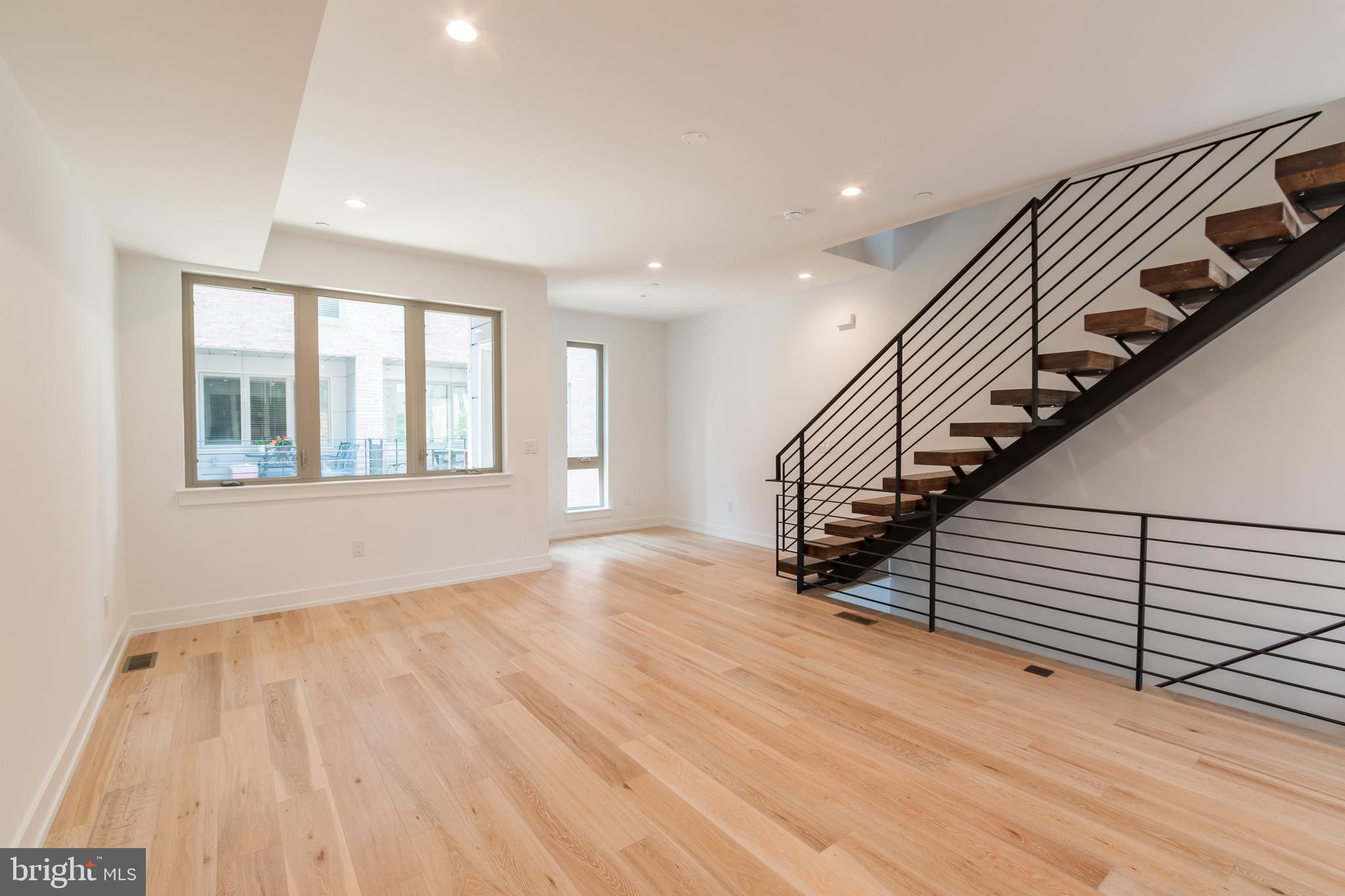 119 GREENWICH ST #UNIT 6