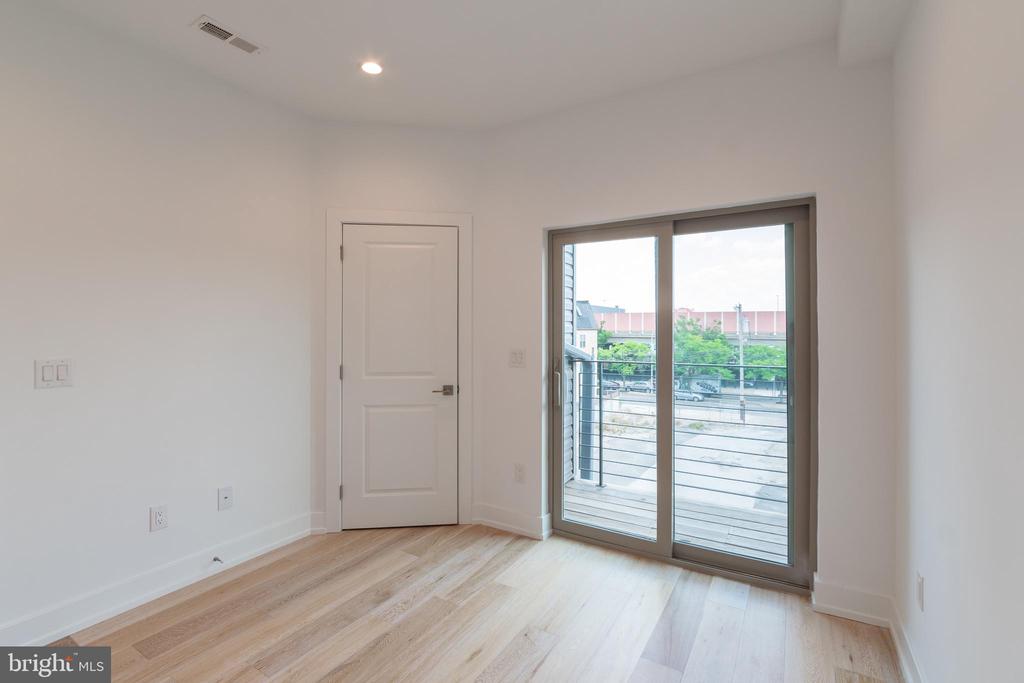 119 GREENWICH ST #UNIT 6