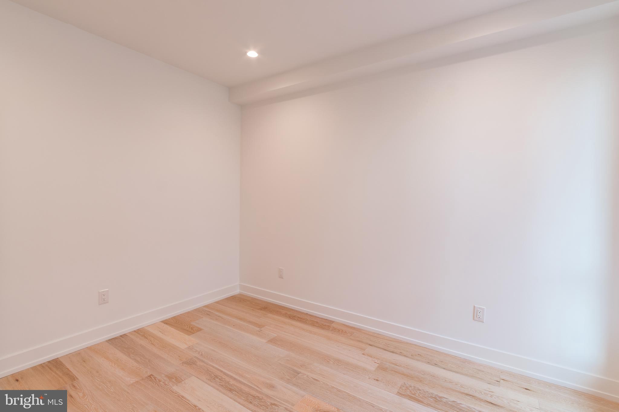 119 GREENWICH ST #UNIT 6