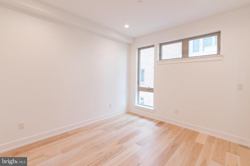 119 GREENWICH ST #UNIT 6
