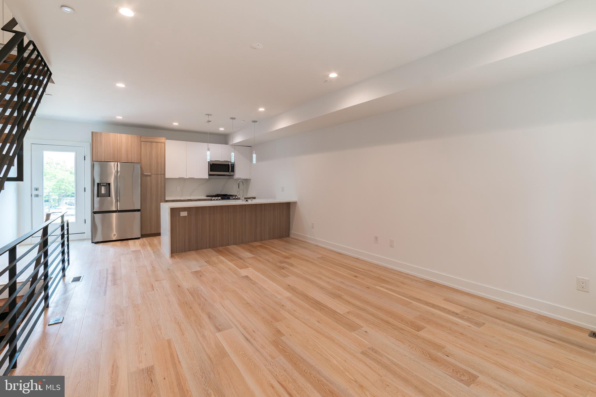 119 GREENWICH ST #UNIT 6