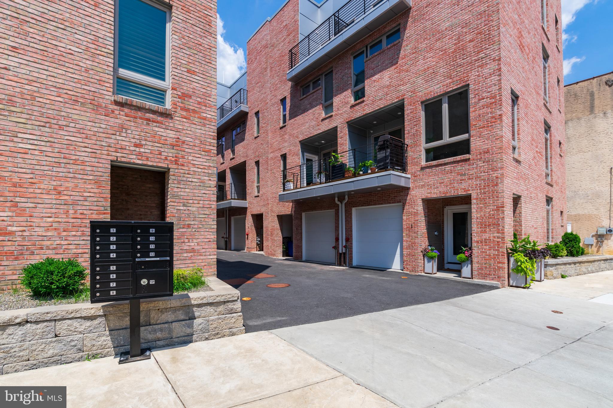 119 GREENWICH ST #UNIT 6