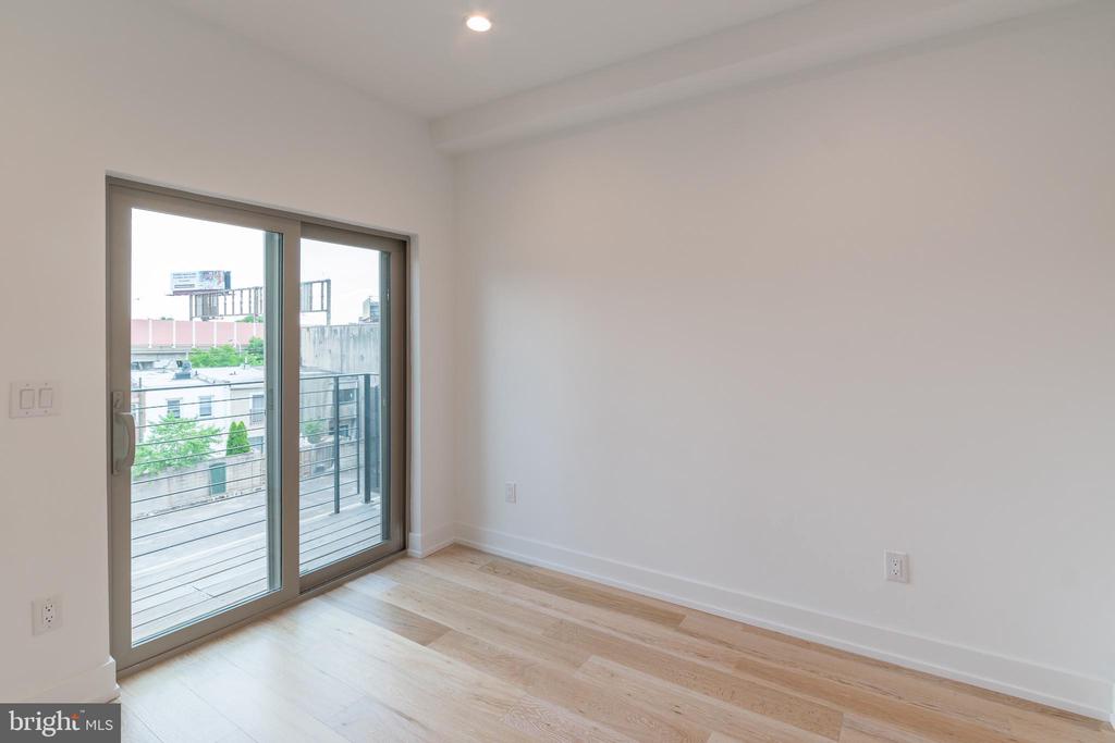 119 GREENWICH ST #UNIT 6