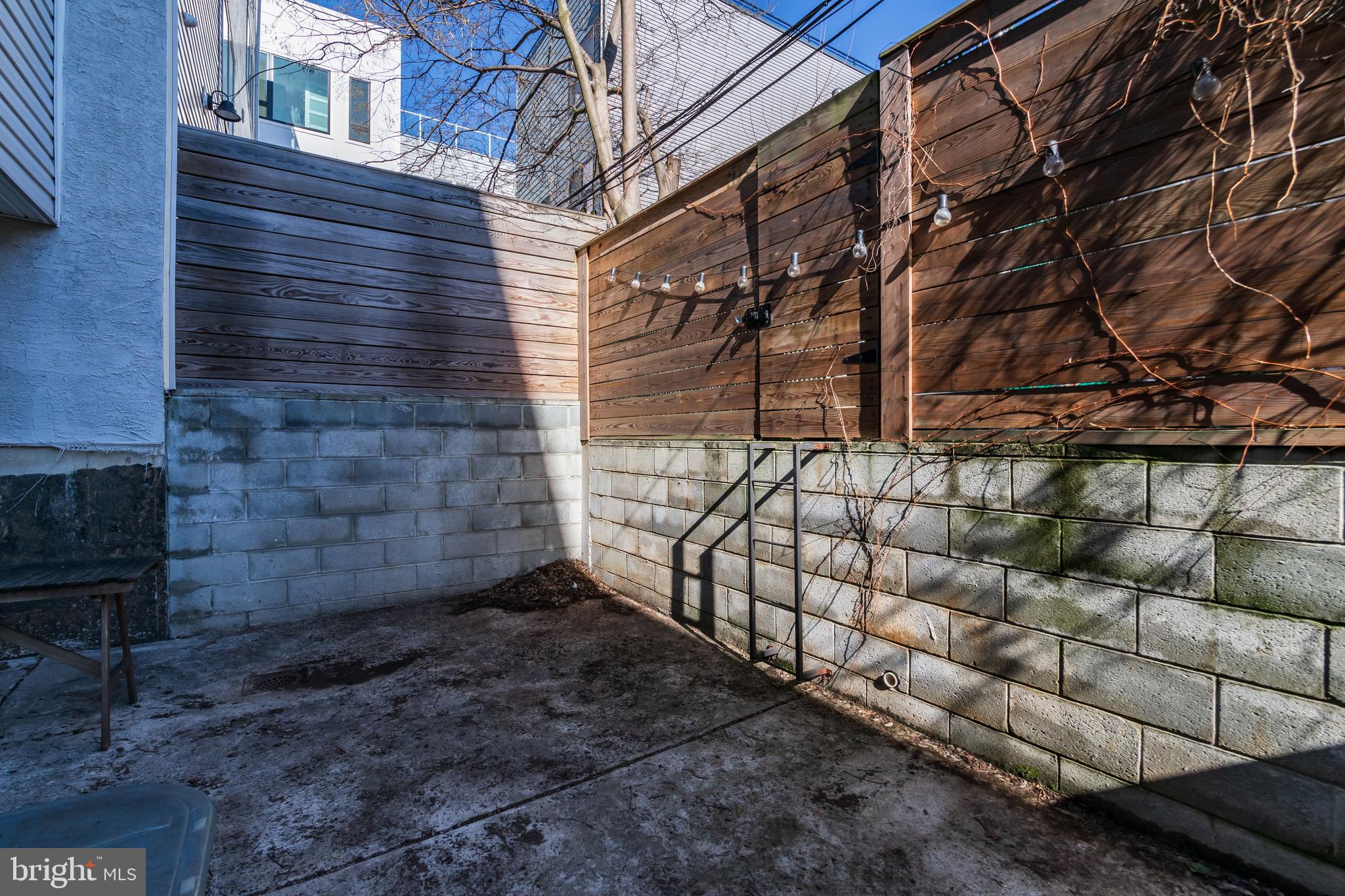 751 N 20TH ST #UNIT 5