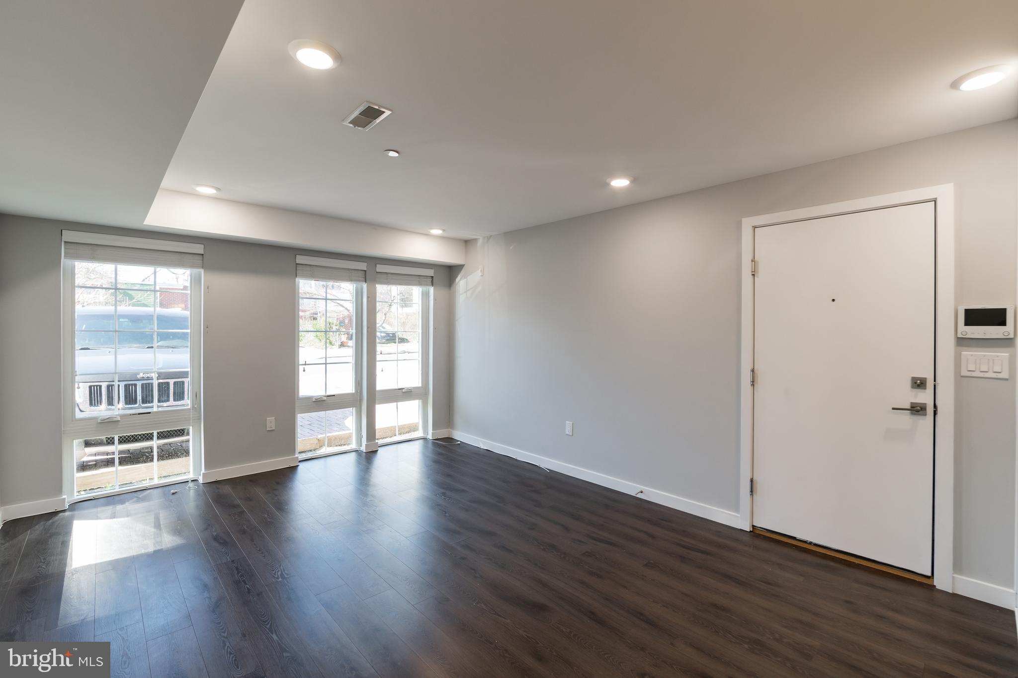 751 N 20TH ST #UNIT 5