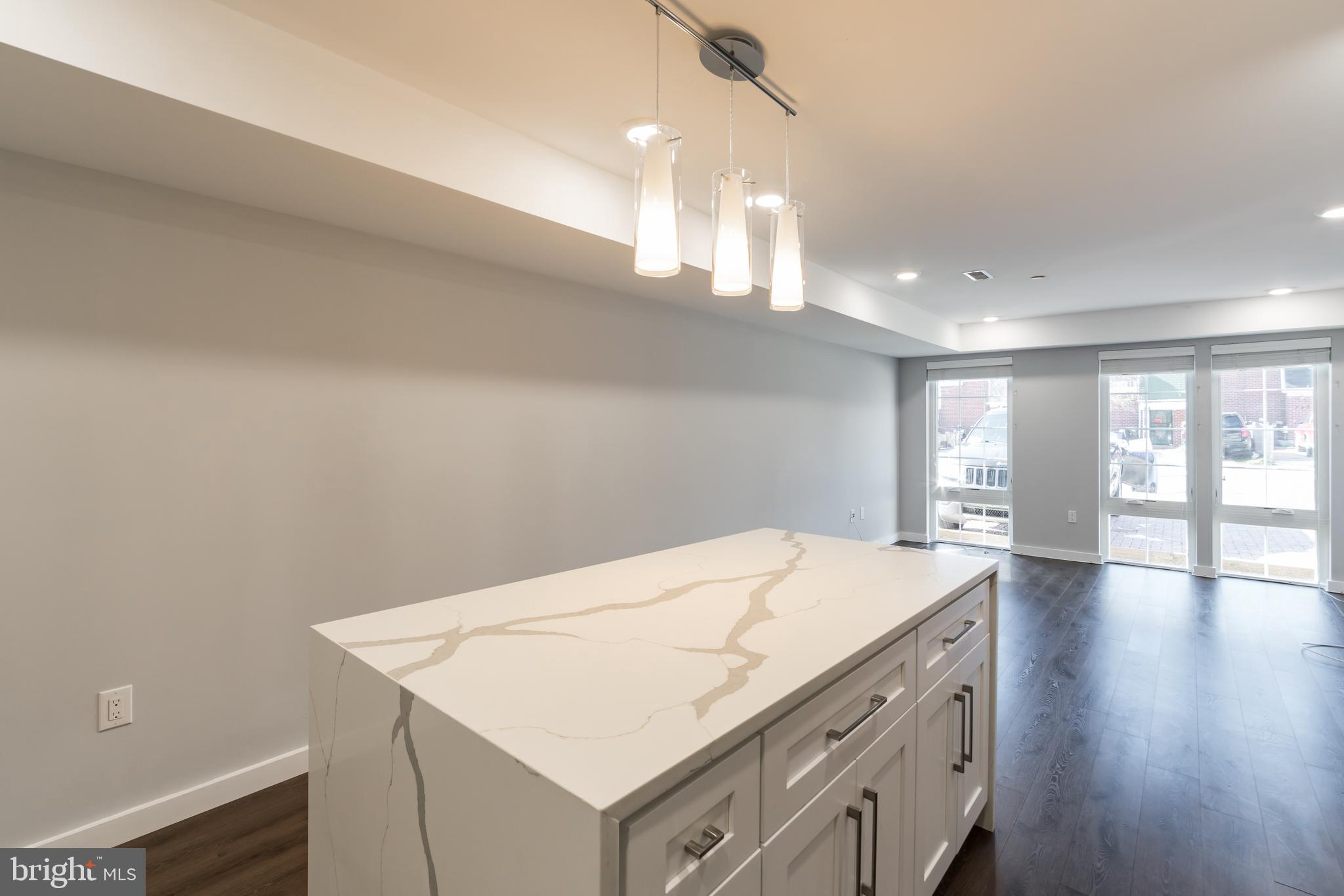 751 N 20TH ST #UNIT 5