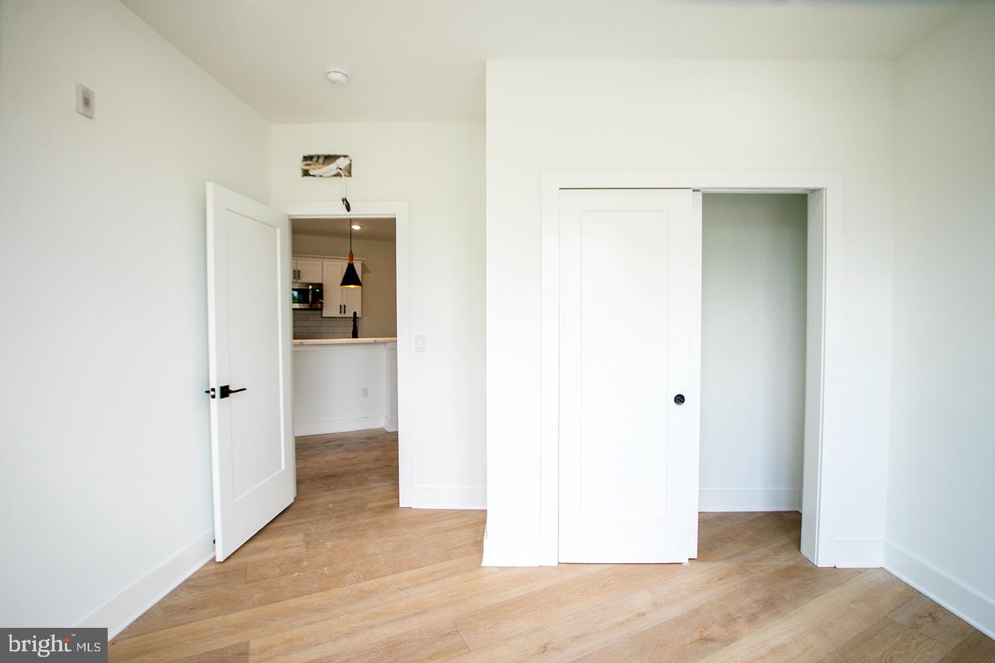 25 W HORTTER ST #UNIT 200