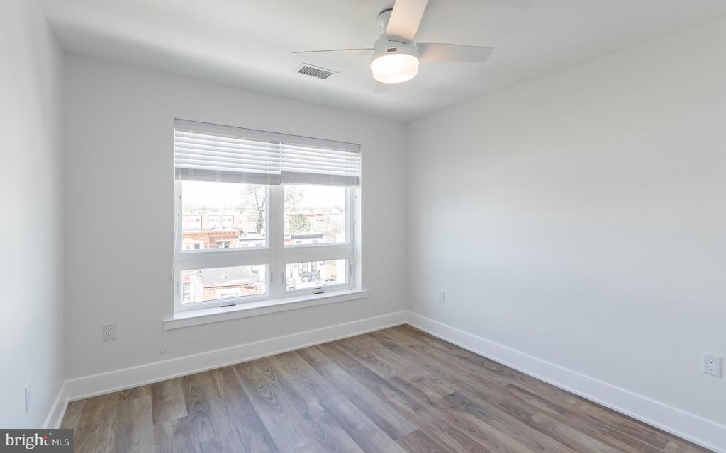 1616 N BAILEY ST #UNIT 203