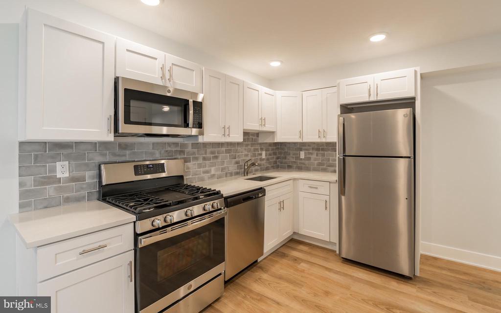 1616 N BAILEY ST #UNIT 203