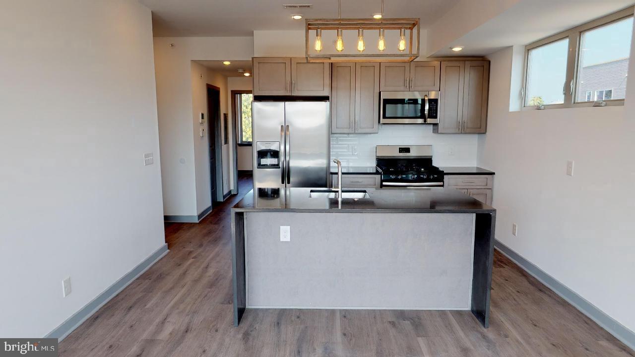 413 W BERKS ST #UNIT 2