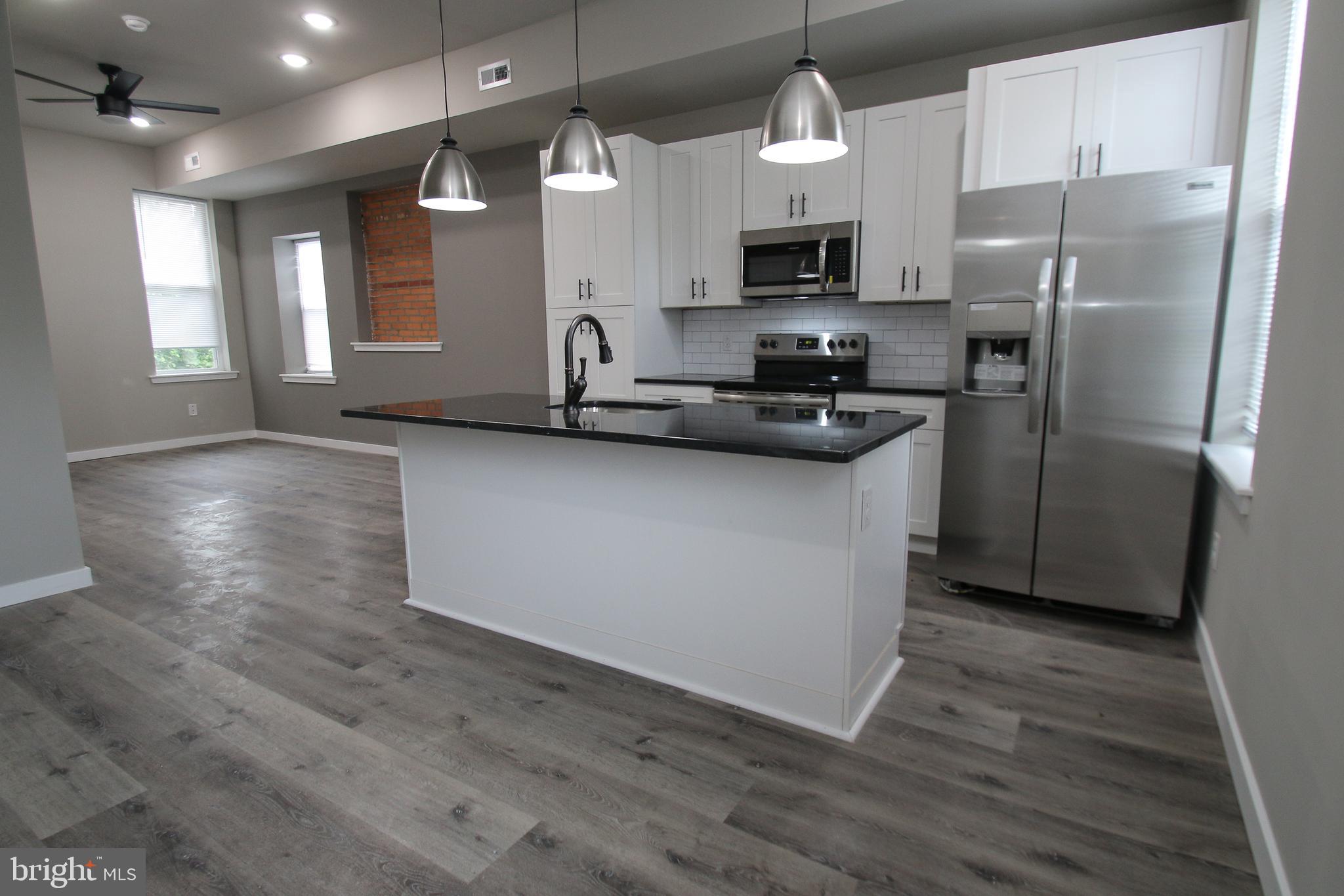 2002 CECIL B MOORE AVE #UNIT 3