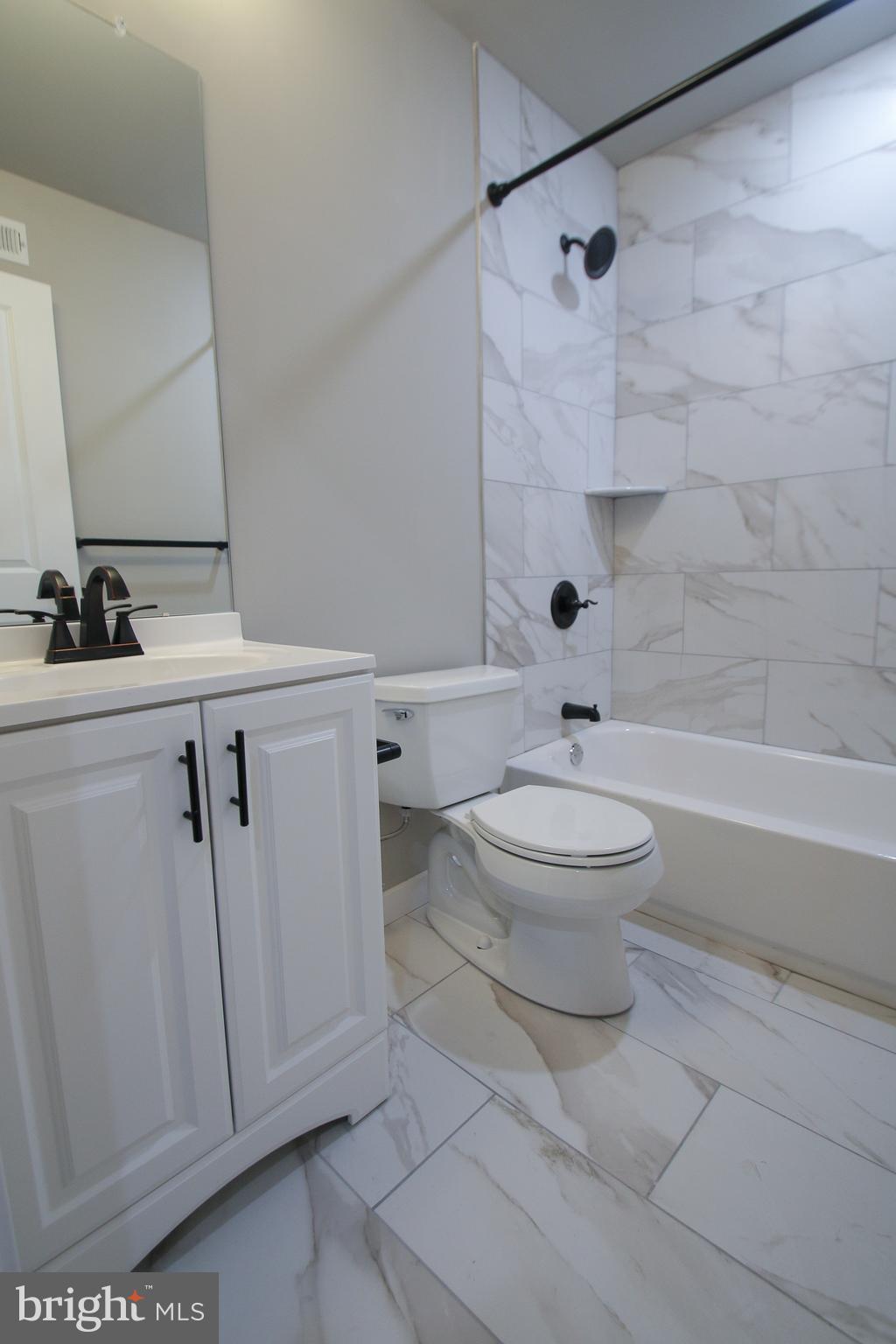 2002 CECIL B MOORE AVE #UNIT 3