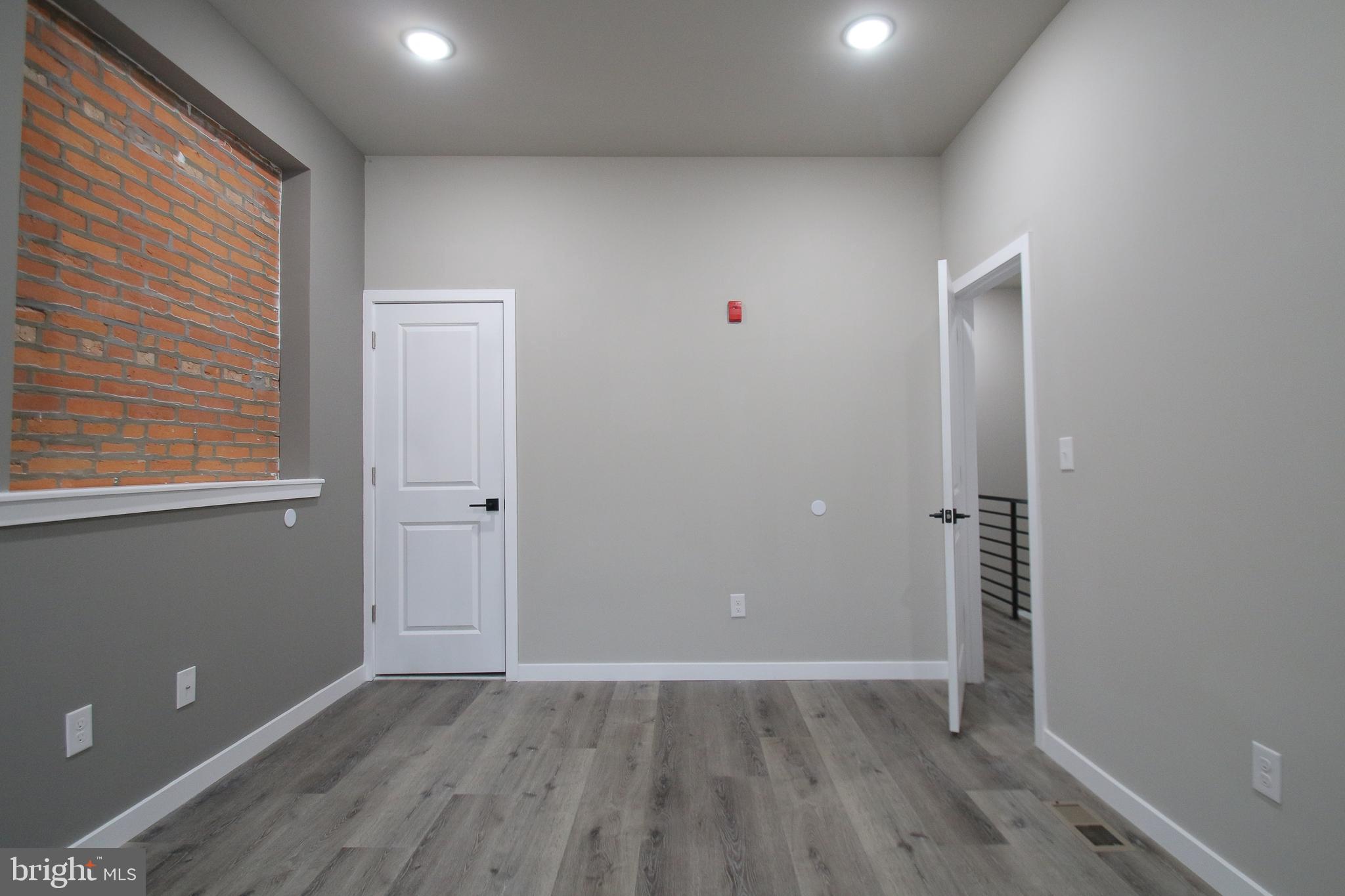 2002 CECIL B MOORE AVE #UNIT 3