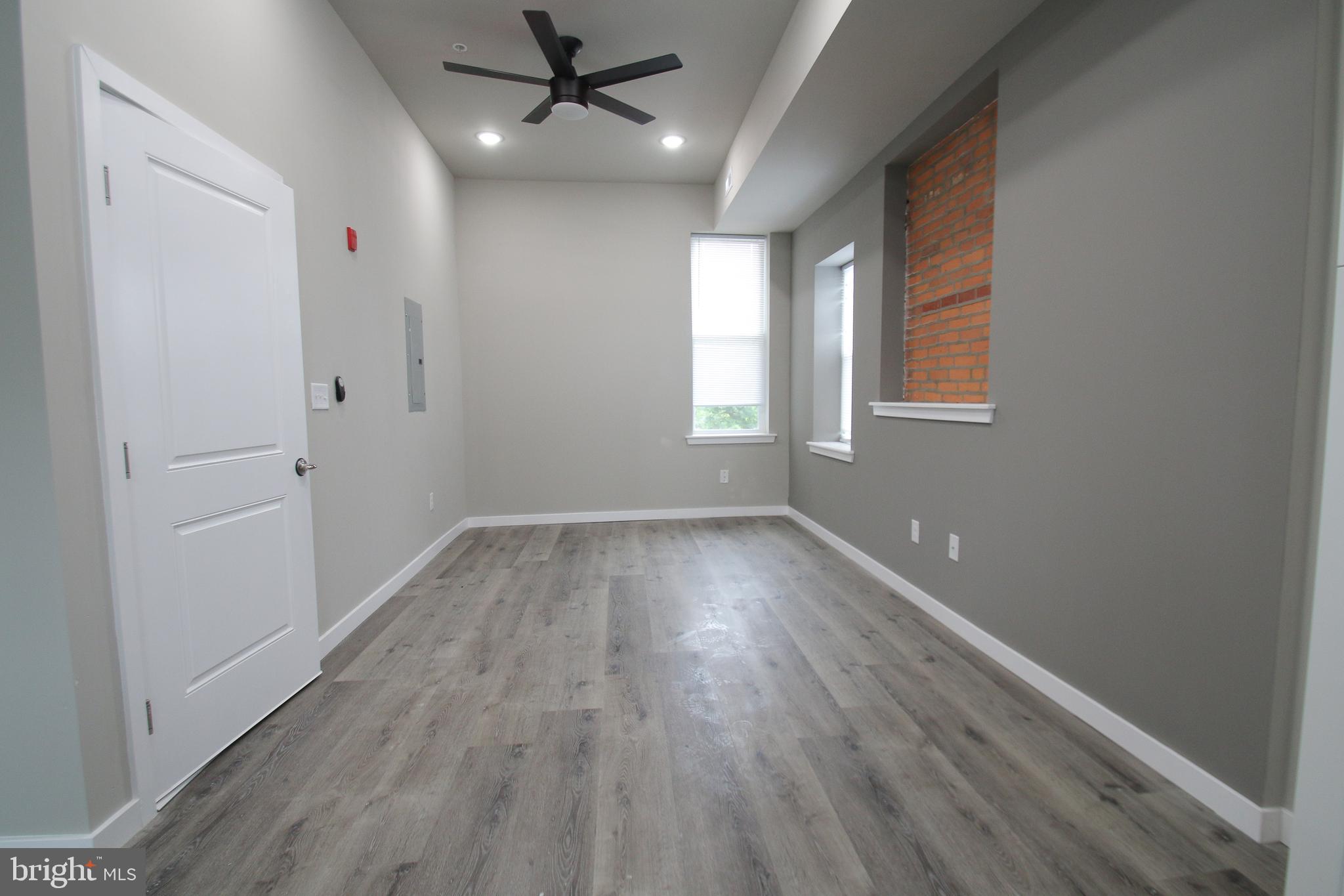 2002 CECIL B MOORE AVE #UNIT 3