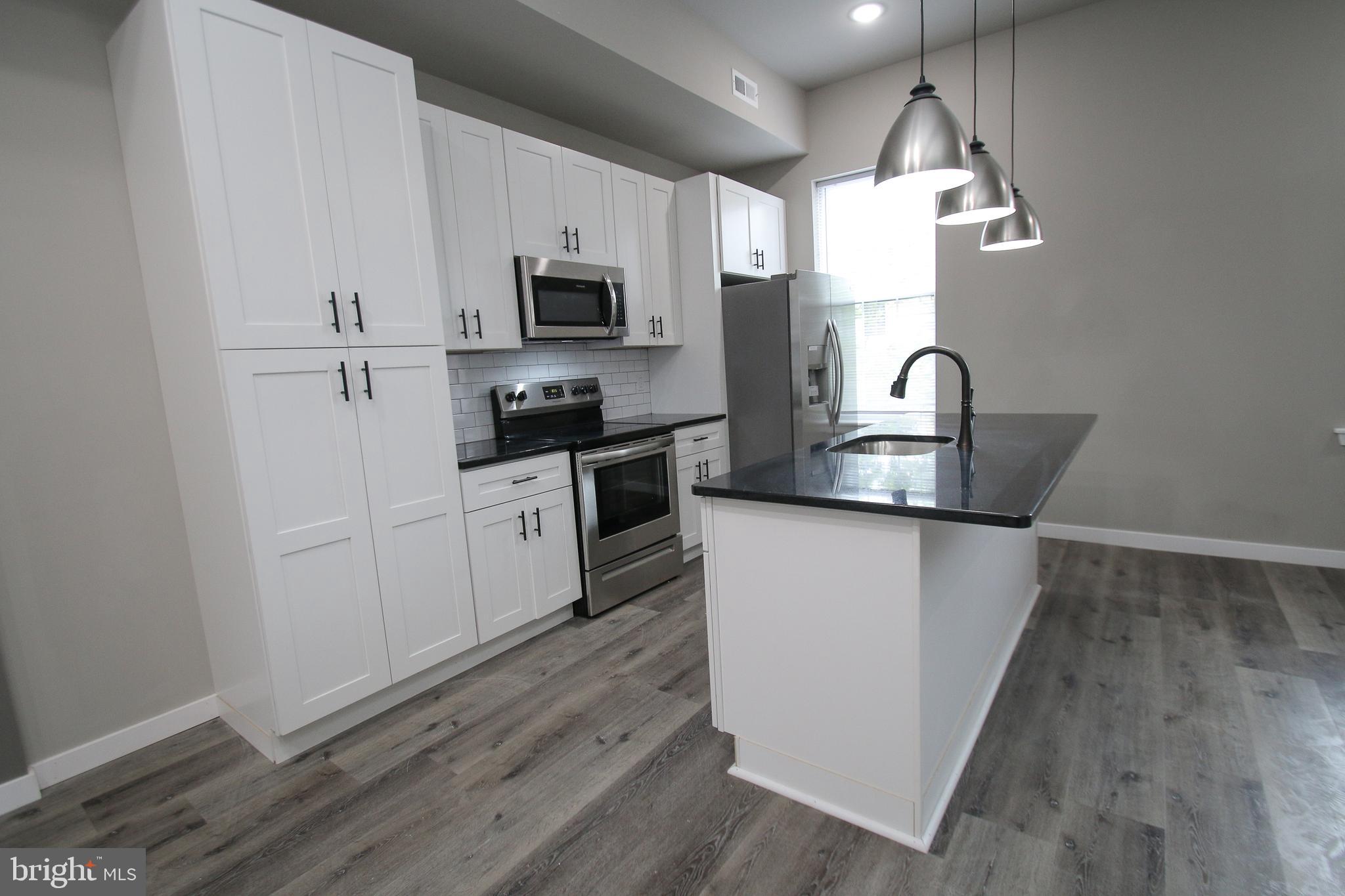 2002 CECIL B MOORE AVE #UNIT 3